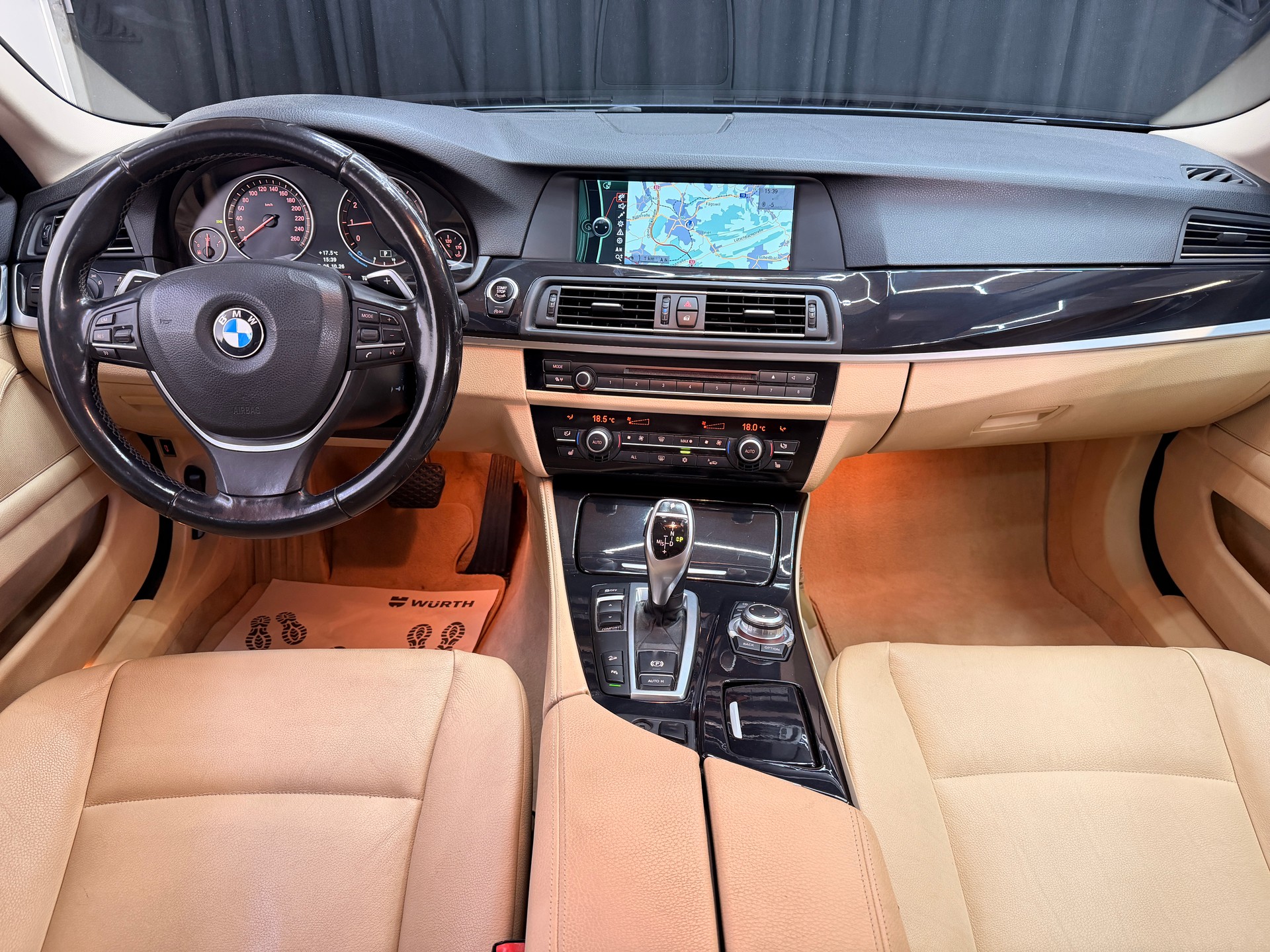 BMW 528i xDrive Touring Steptronic-image-6