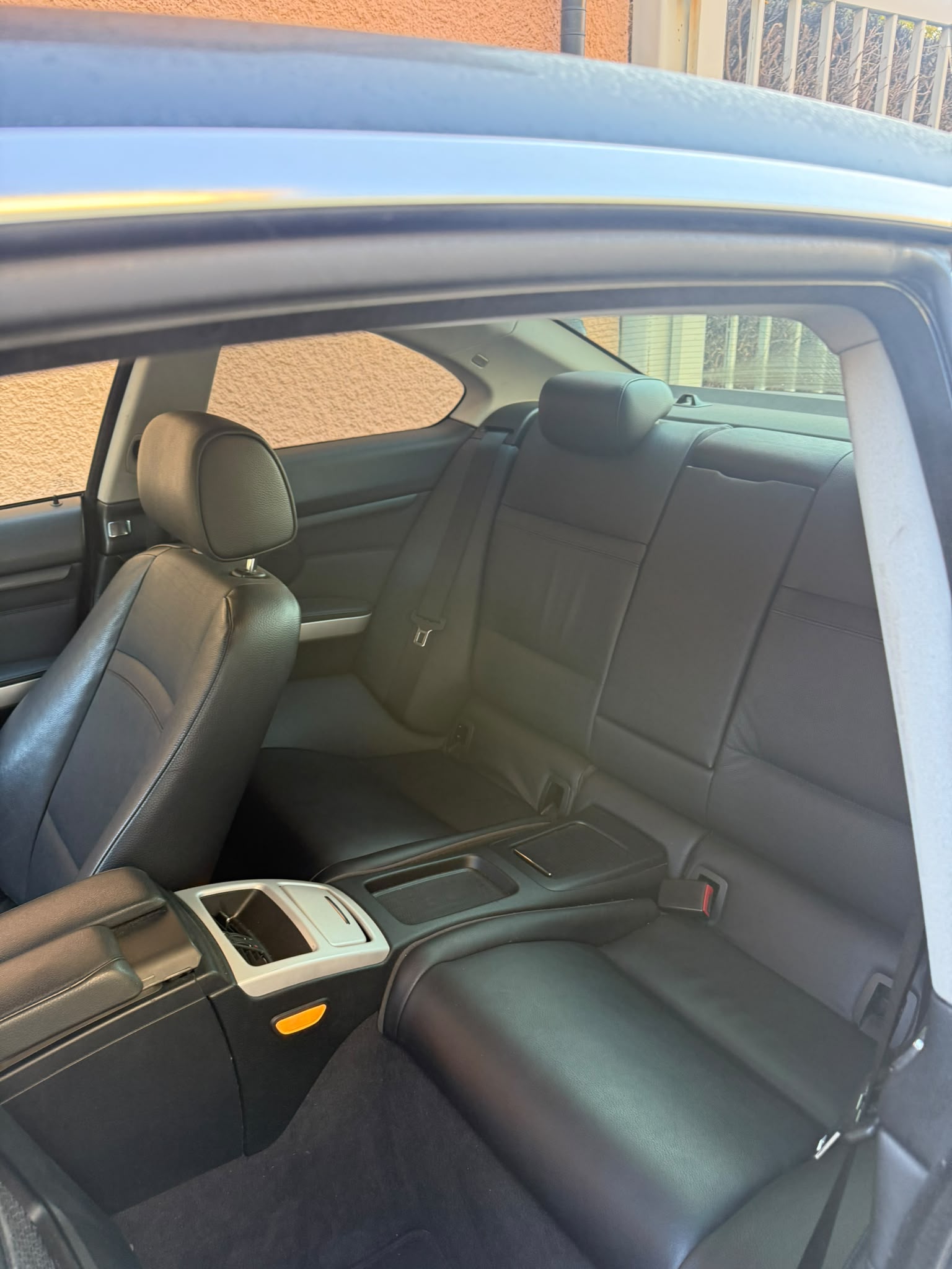 BMW 320i Coupé Steptronic-image-4