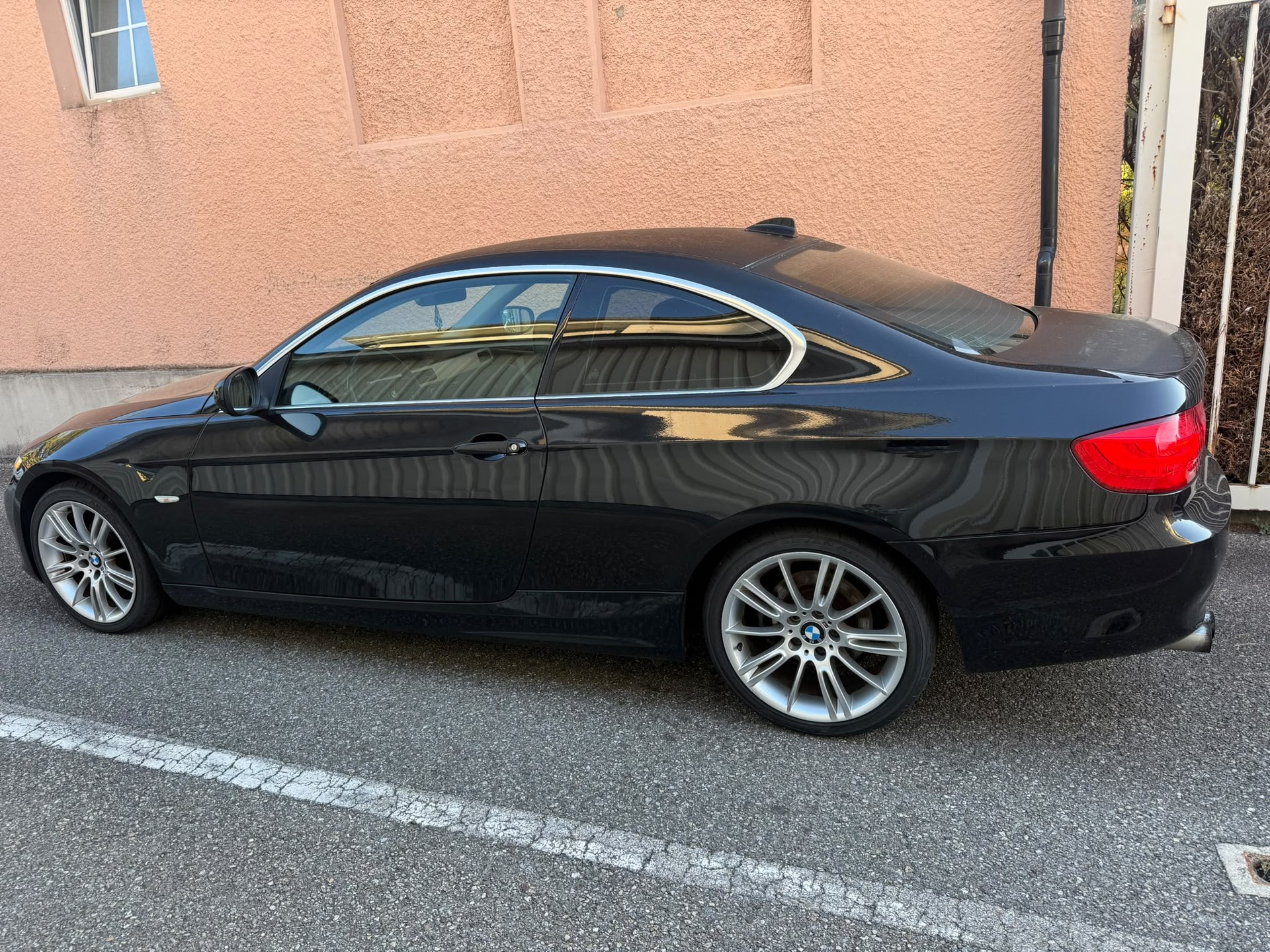 BMW 320i Coupé Steptronic-image-1