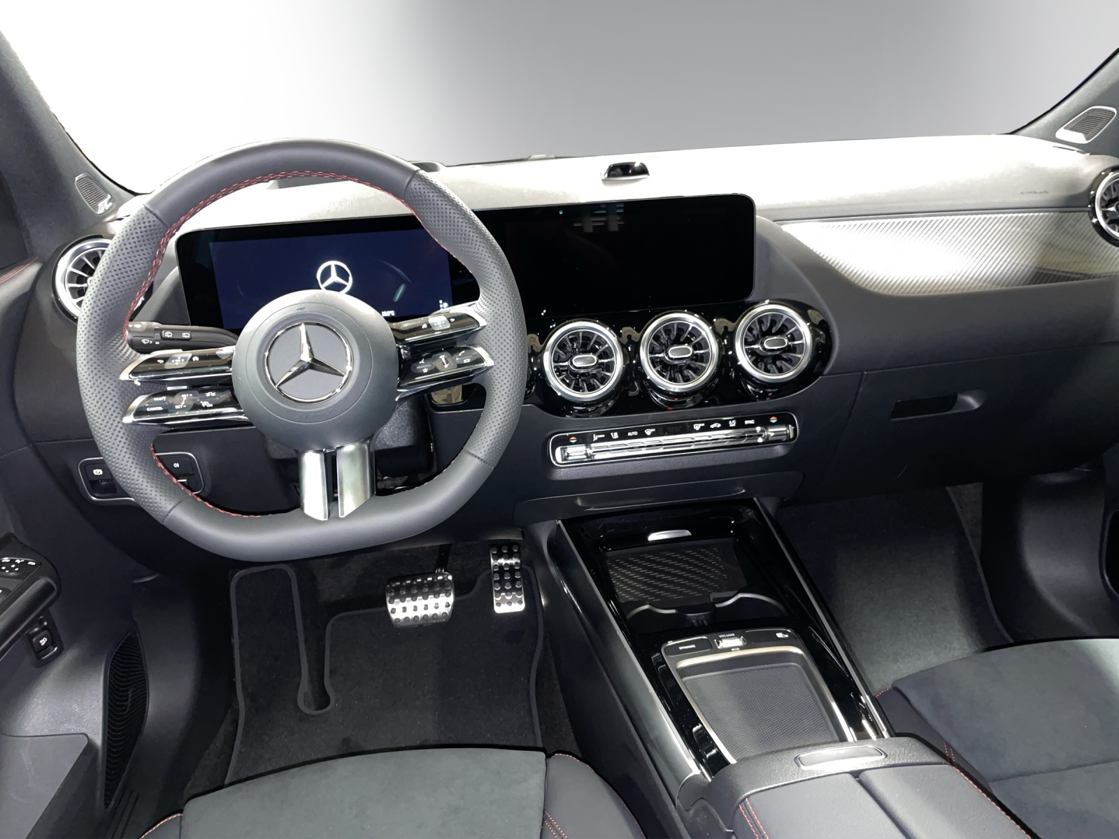 MERCEDES-BENZ GLA 220d 4Matic 8G-DCTSwiss Star-image-11