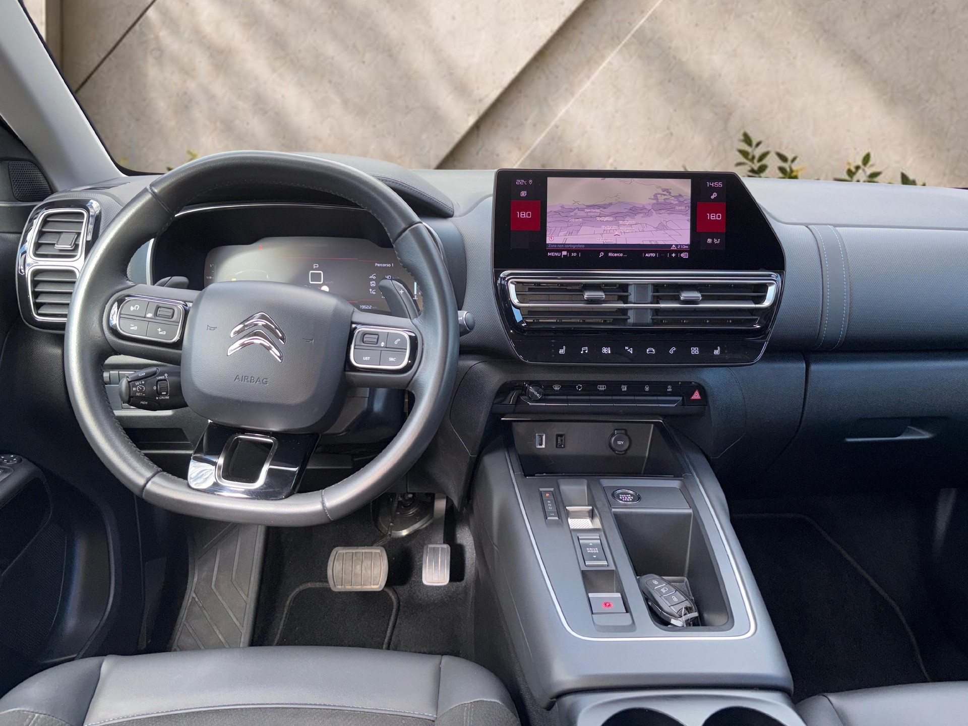 CITROEN C5 Aircross 1.2 Hybrid Swiss Edition-image-8