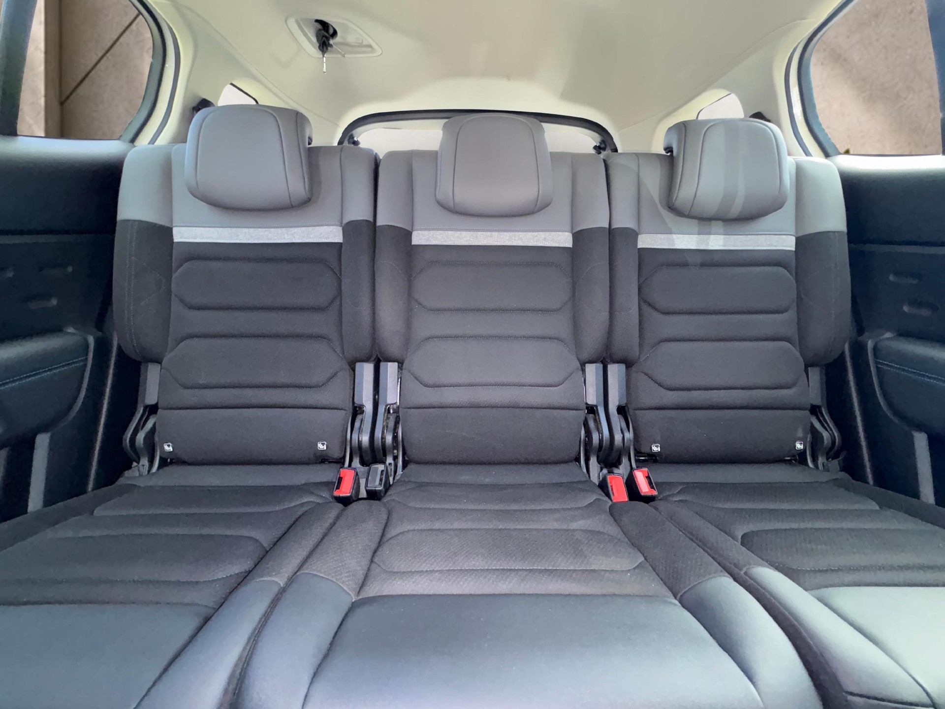 CITROEN C5 Aircross 1.2 Hybrid Swiss Edition-image-10