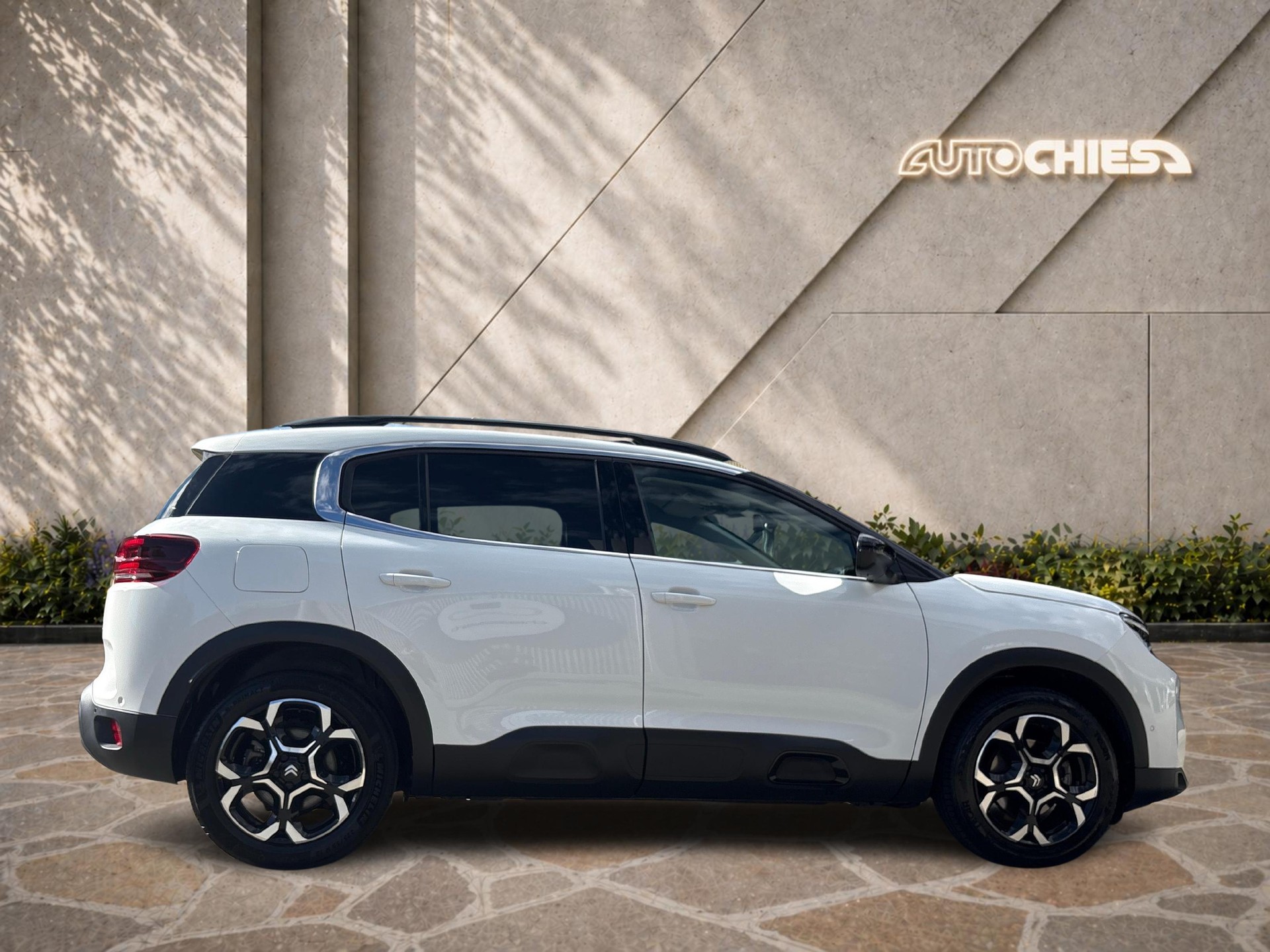 CITROEN C5 Aircross 1.2 Hybrid Swiss Edition-image-5