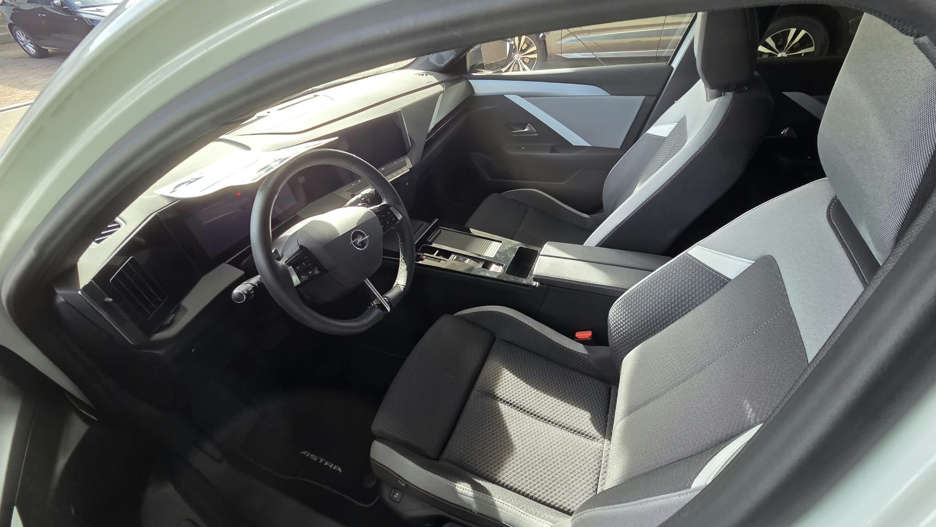 OPEL 1.5 D Edition-image-3