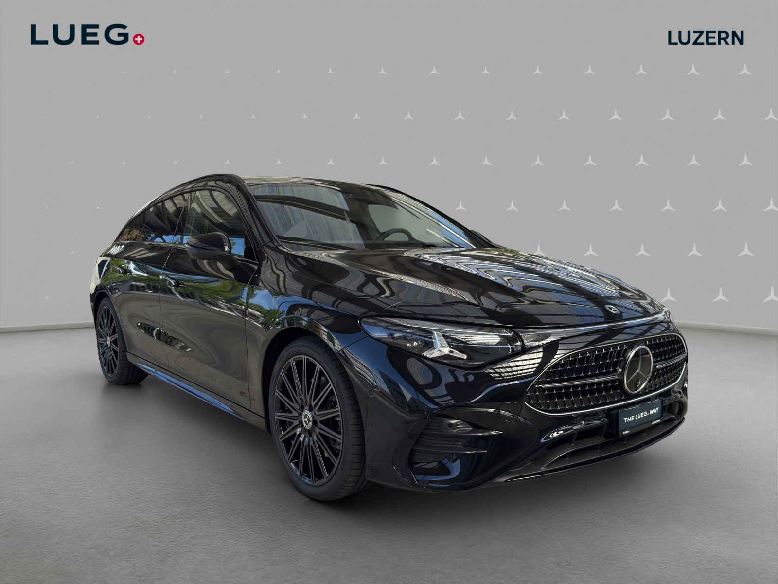 MERCEDES-BENZ CLA Shooting Brake 220 4Matic 8G-DCT-image-4