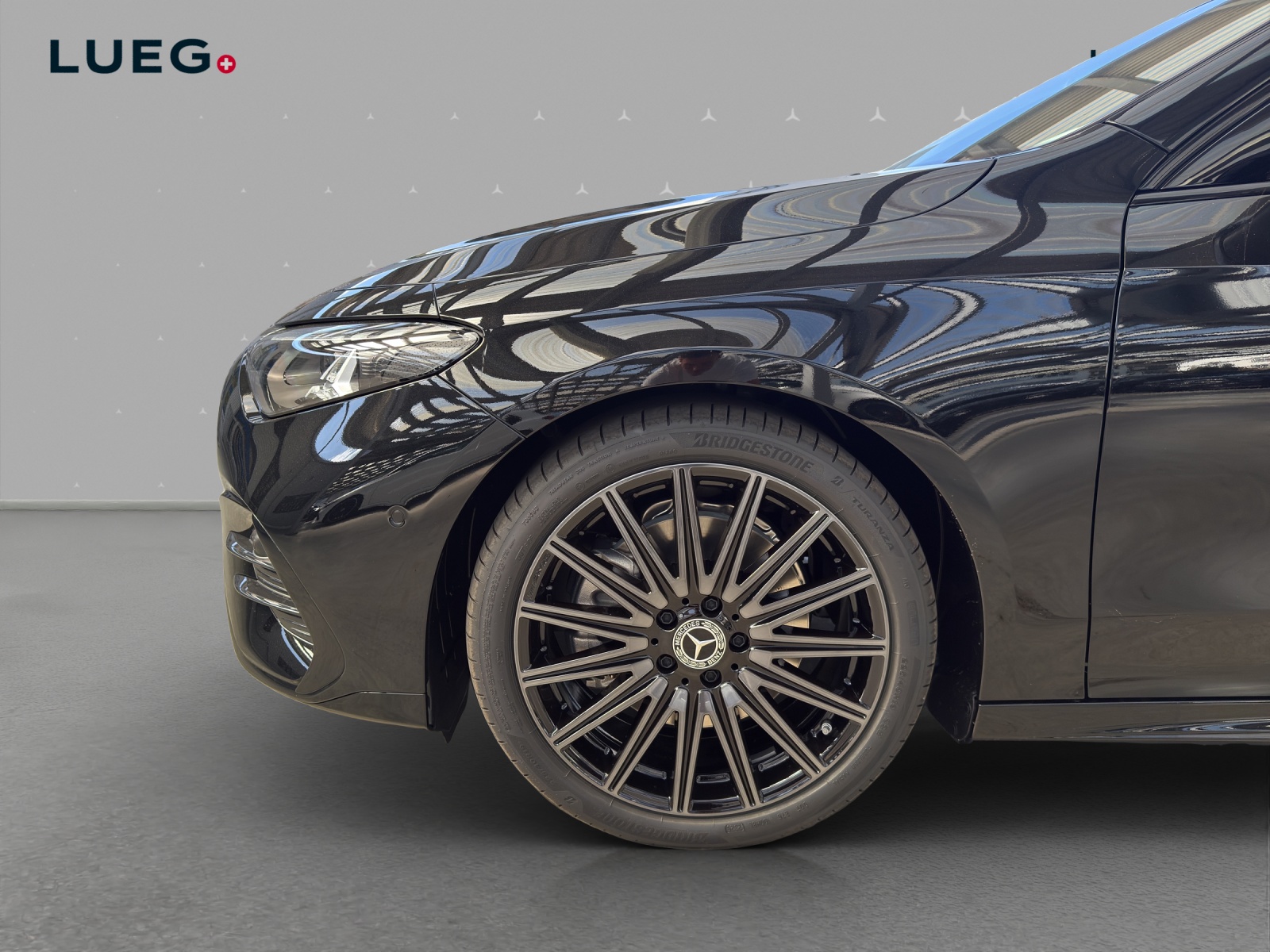 MERCEDES-BENZ CLA Shooting Brake 220 4Matic 8G-DCT-image-6