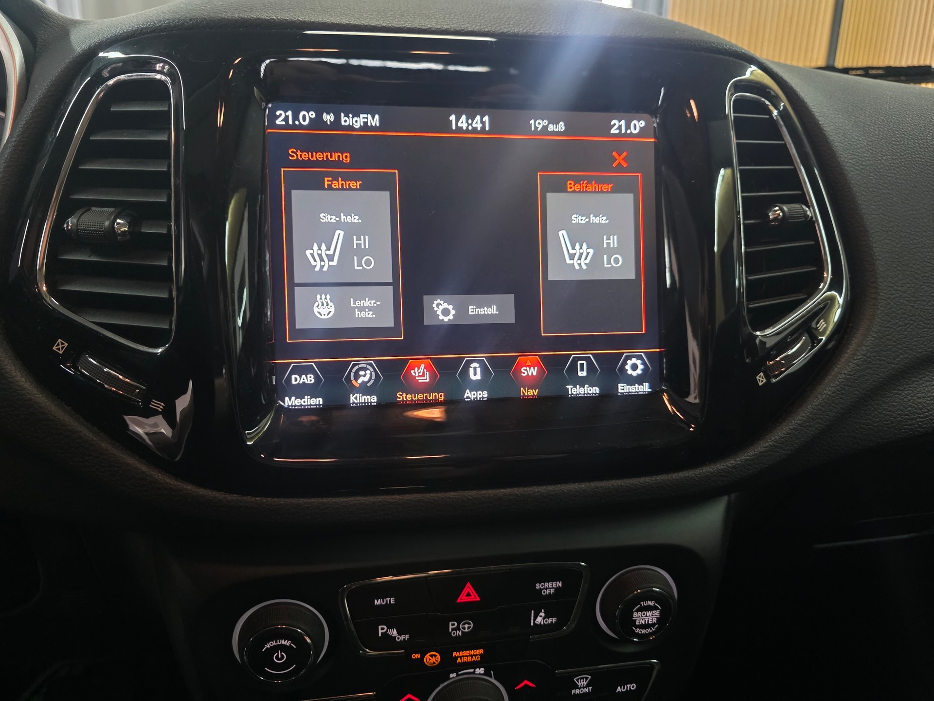 JEEP Compass 4x2 1.3 Turbo Limited DKG-image-14