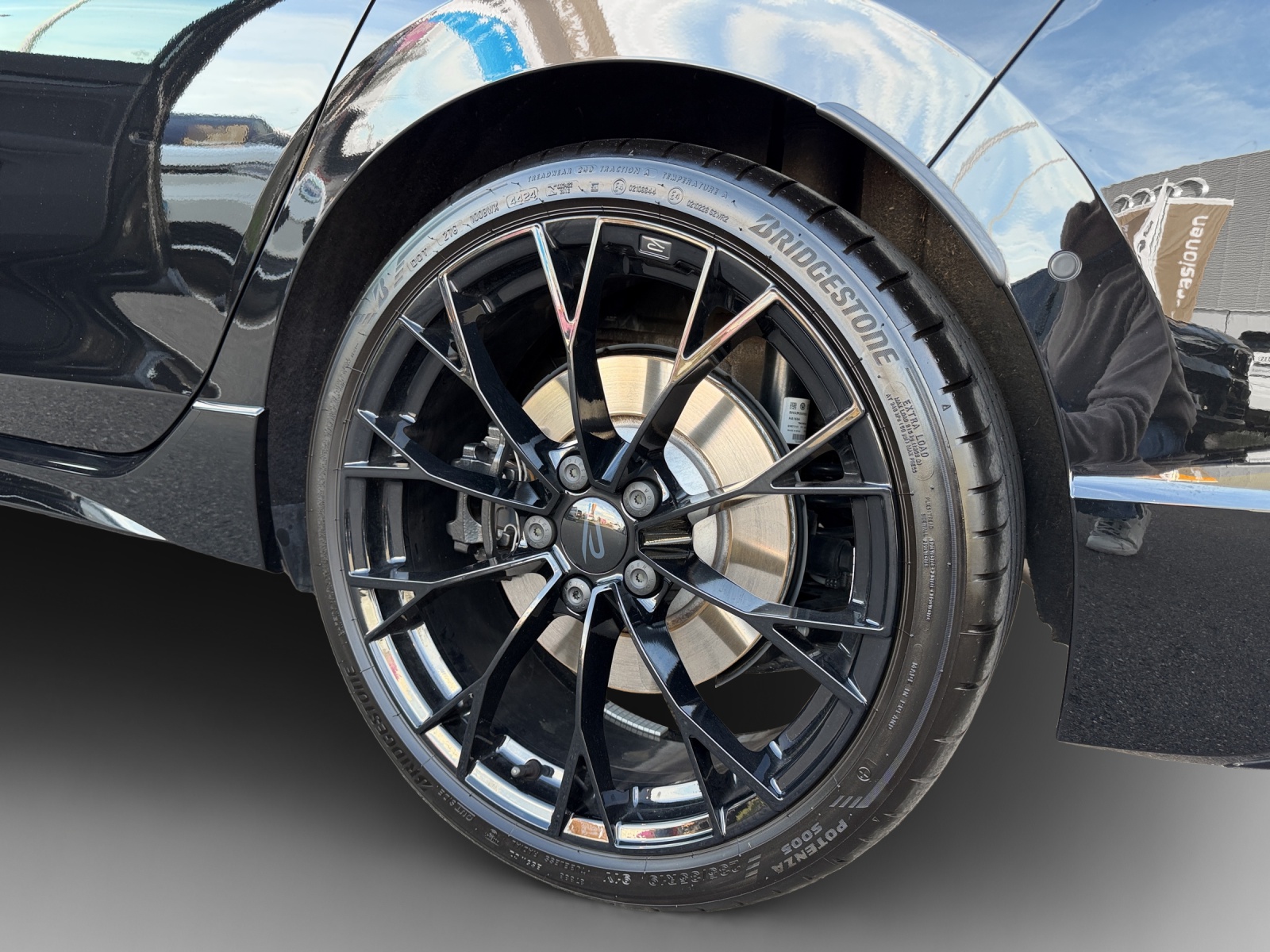 VW Golf 2.0 TSI R DSG 4 Motion-image-13