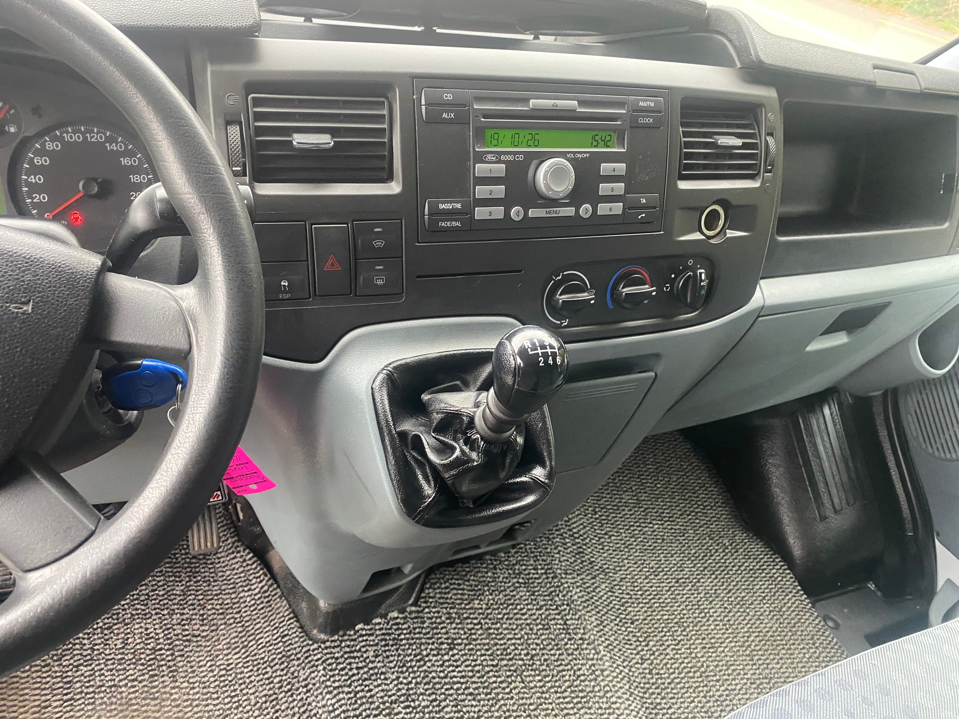 FORD Transit Van DC 260S Level 3-image-7