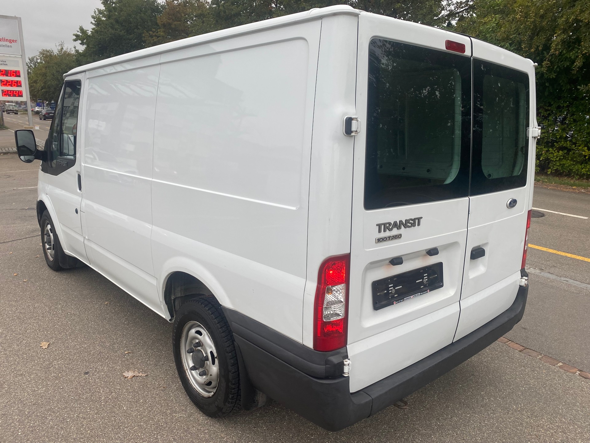 FORD Transit Van DC 260S Level 3-image-3