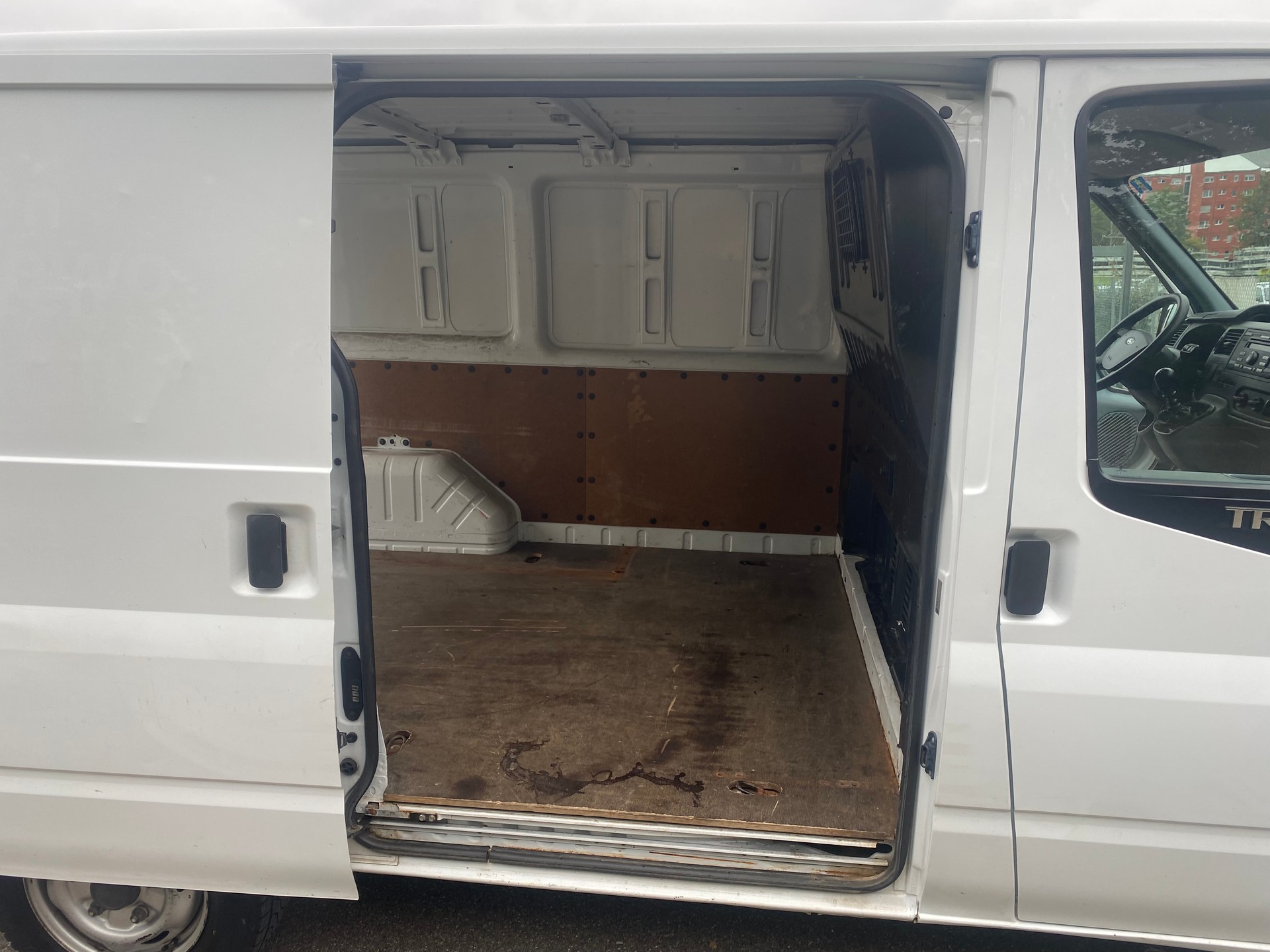 FORD Transit Van DC 260S Level 3-image-11