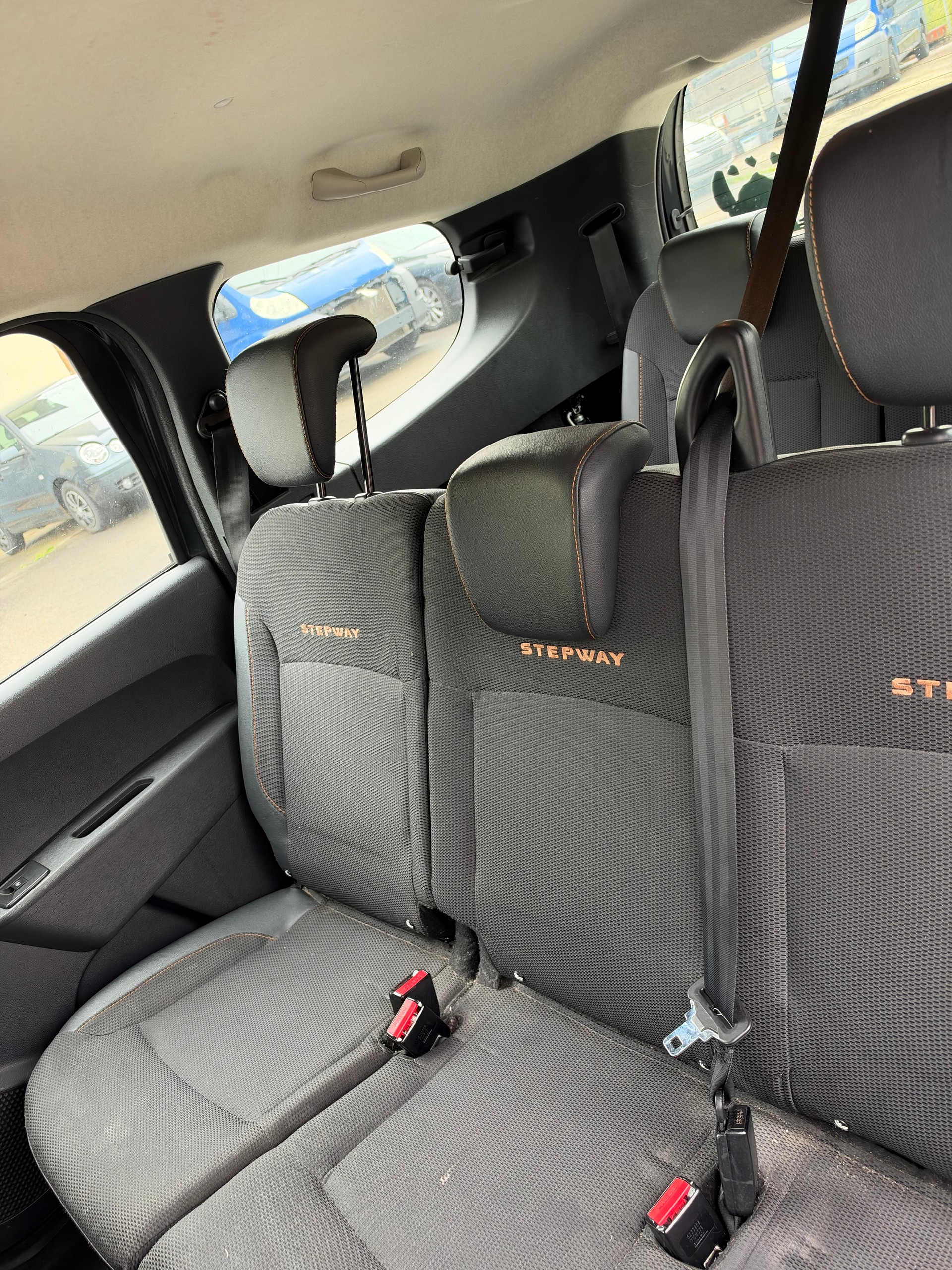 DACIA Lodgy 1.2 T Stepway 7PL-image-7
