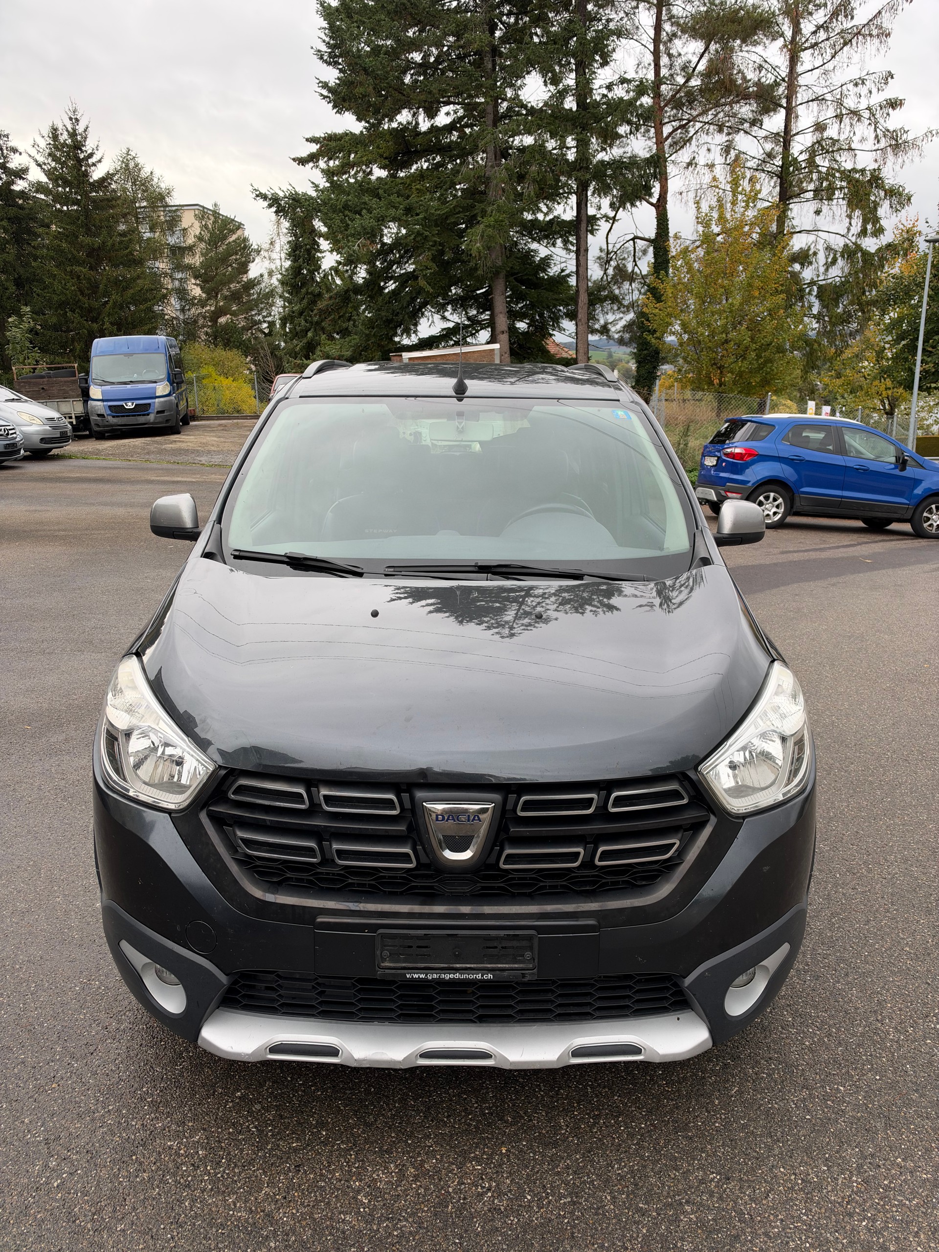 DACIA Lodgy 1.2 T Stepway 7PL-image-0