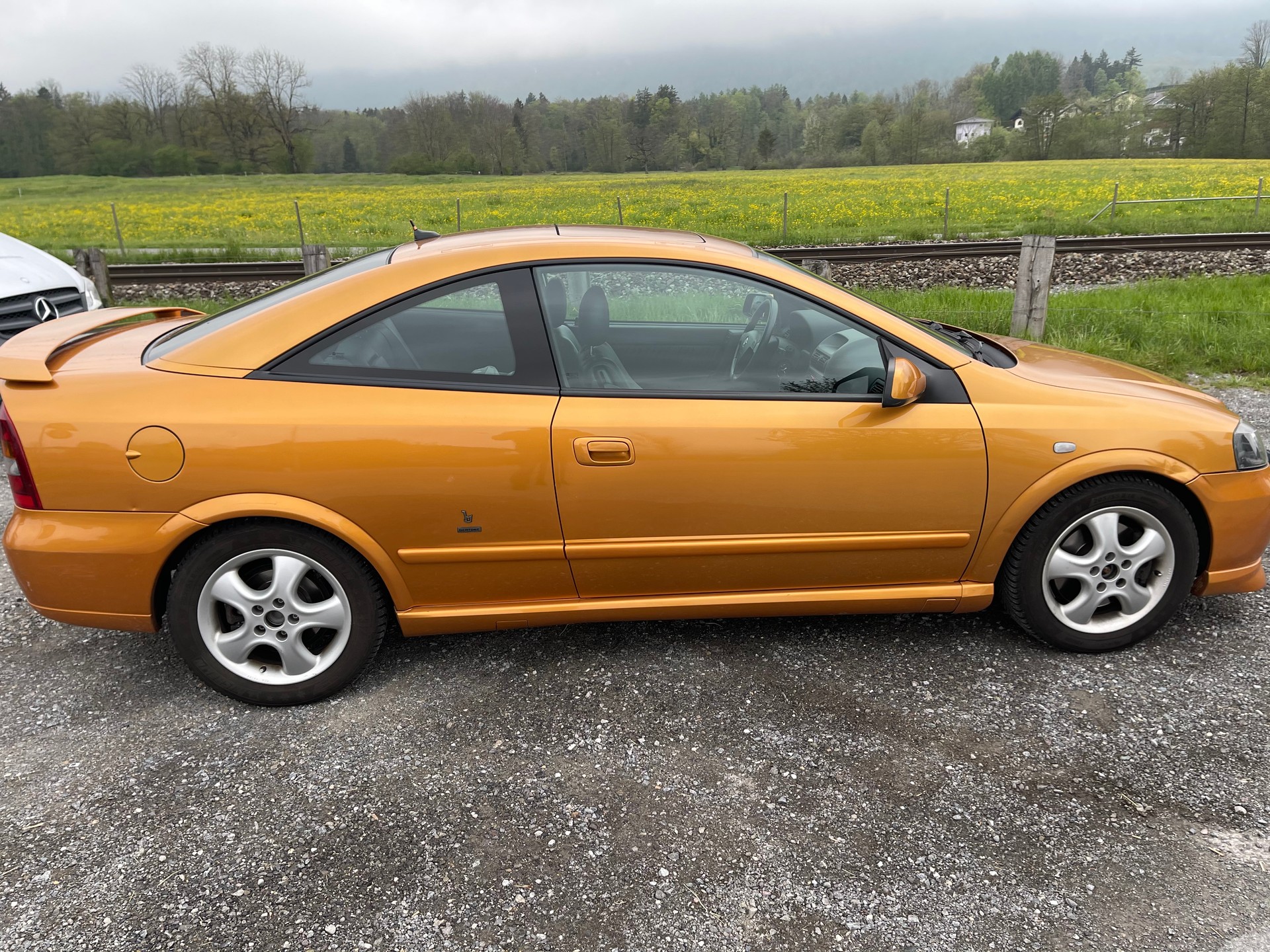 OPEL Astra Coupé 2.0i 16V Turbo-image-4
