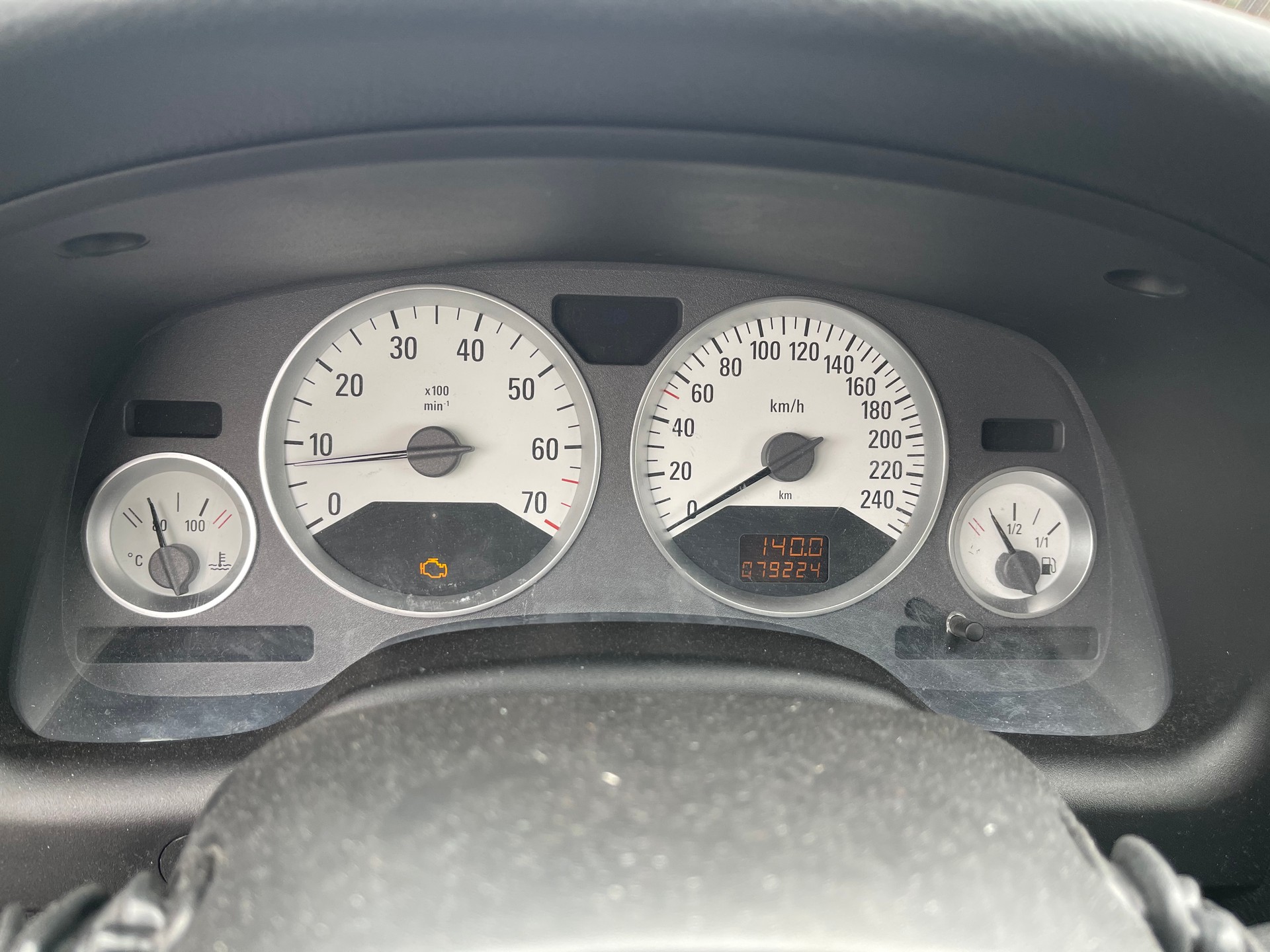 OPEL Astra Coupé 2.0i 16V Turbo-image-11