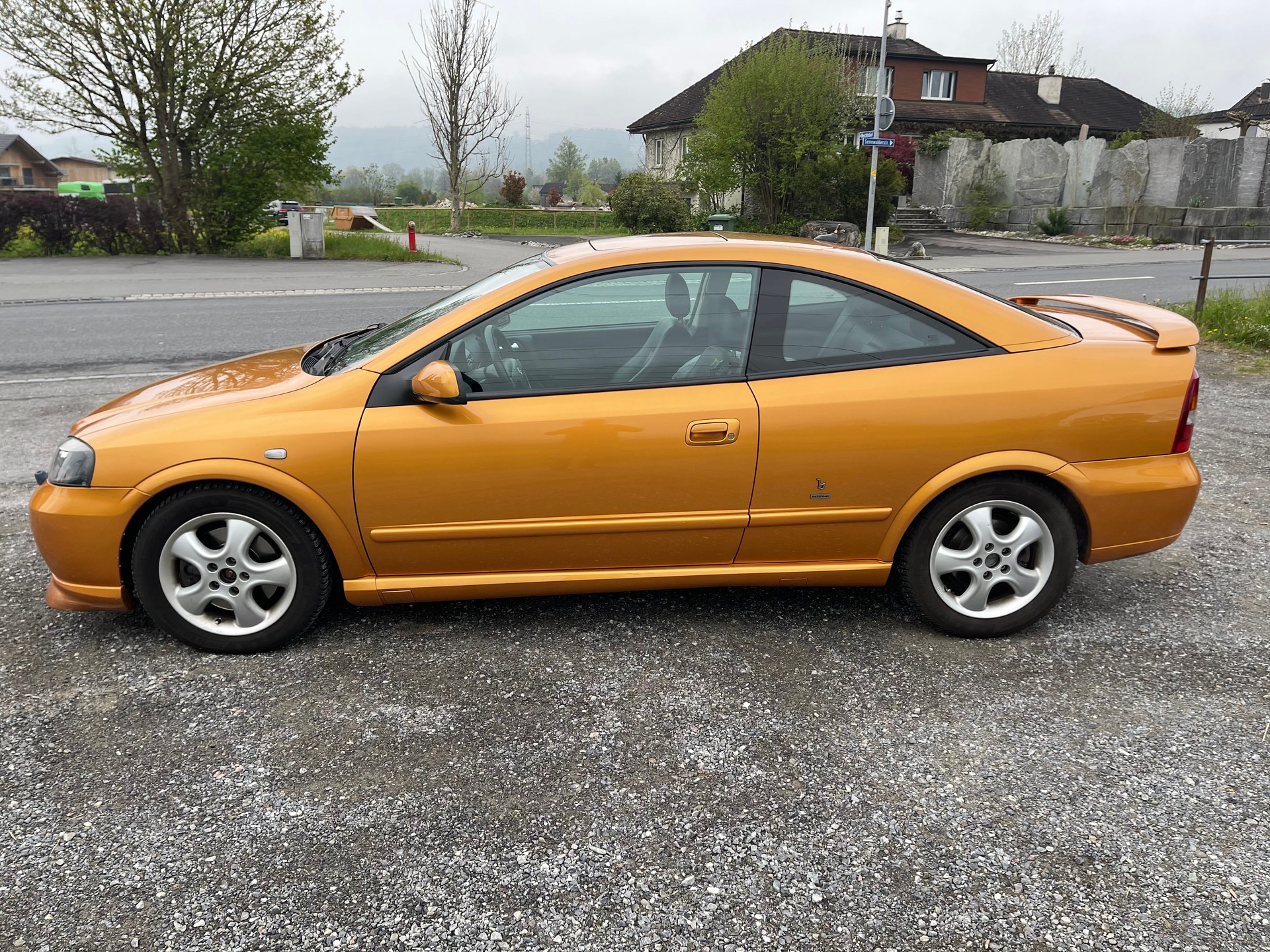 OPEL Astra Coupé 2.0i 16V Turbo-image-1