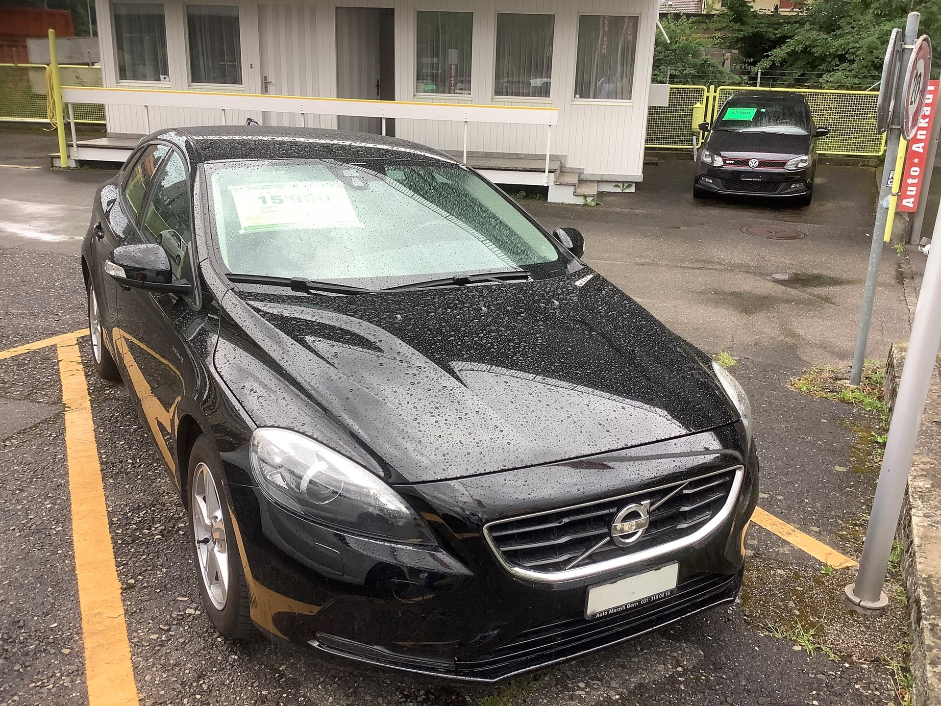 VOLVO V40 D3 R-Design-image-15