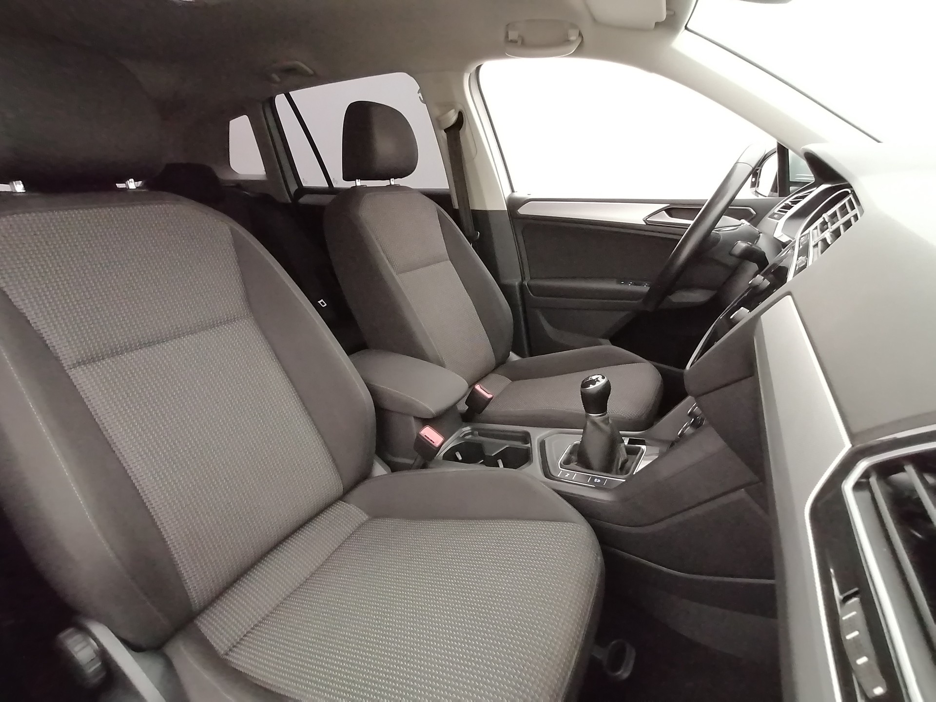 VW Tiguan 1.4 TSI Trendline-image-15