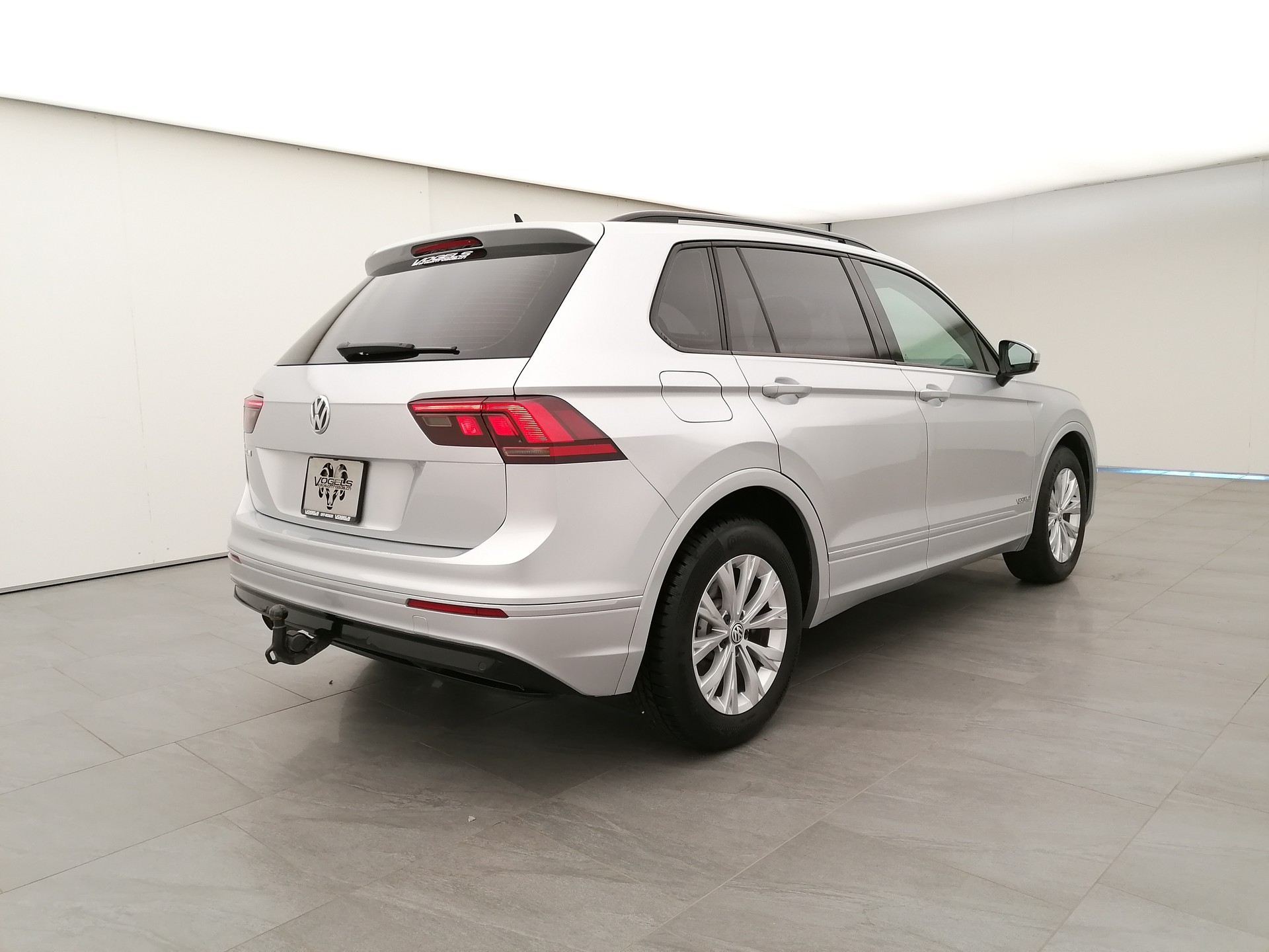 VW Tiguan 1.4 TSI Trendline-image-3