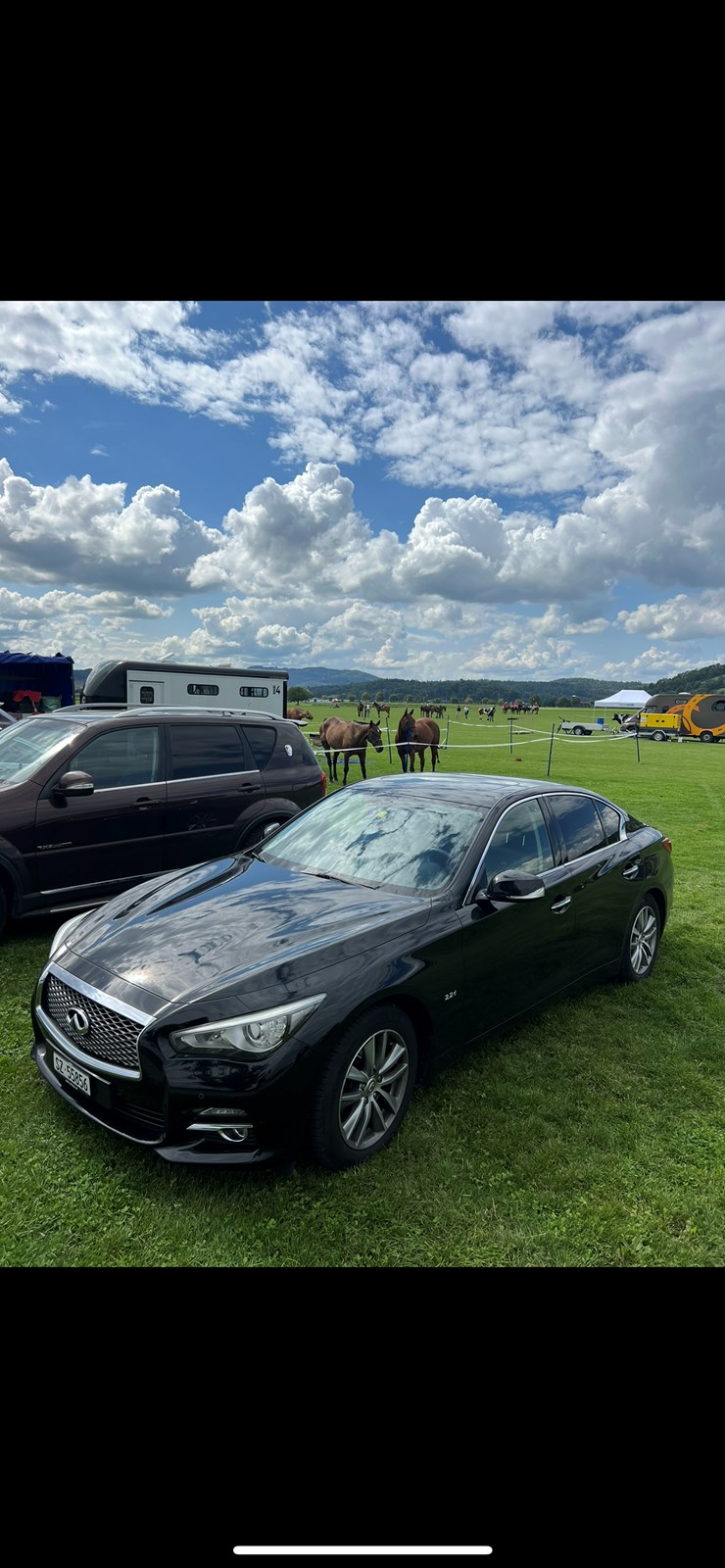 INFINITI Q50 2.2d Premium Automatic-image-1