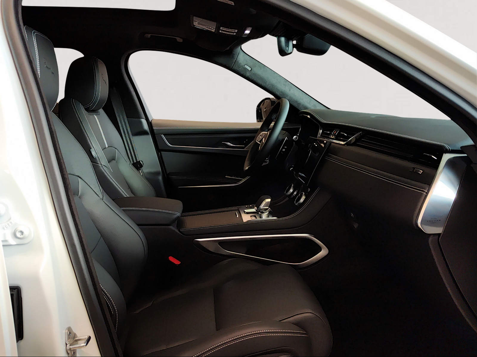 JAGUAR F-Pace 3.0 P400 Sport MHEV AWD-image-12