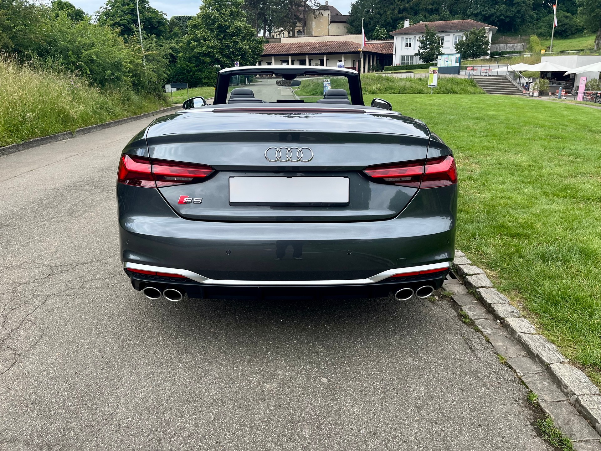AUDI S5 Cabriolet 3.0 TFSI quattro tiptronic-image-6
