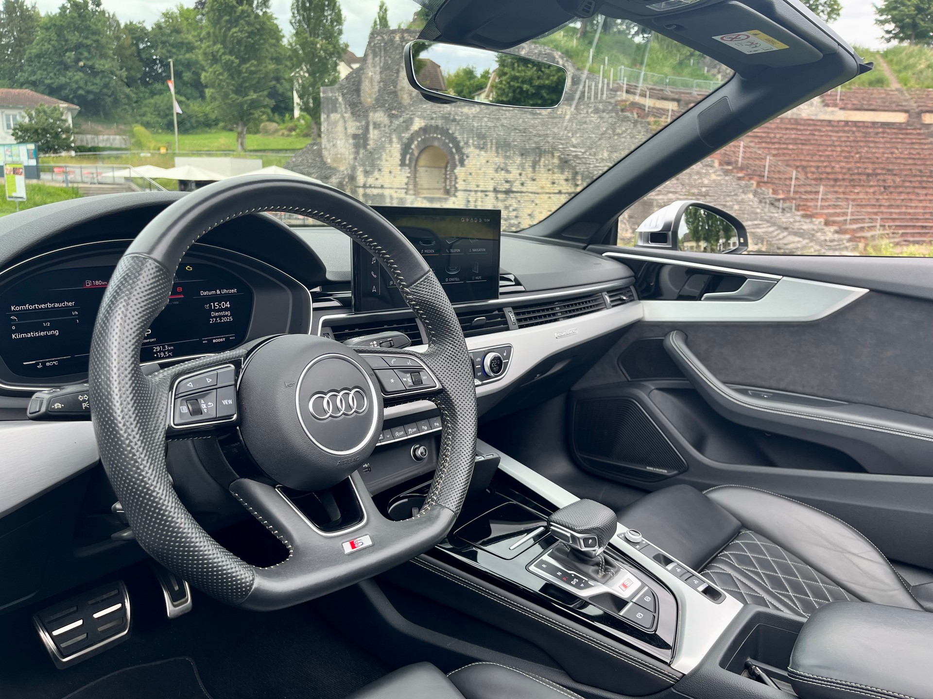 AUDI S5 Cabriolet 3.0 TFSI quattro tiptronic-image-13