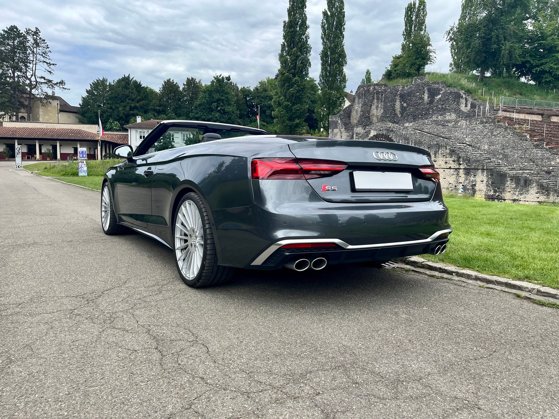 AUDI S5 Cabriolet 3.0 TFSI quattro tiptronic-image-7