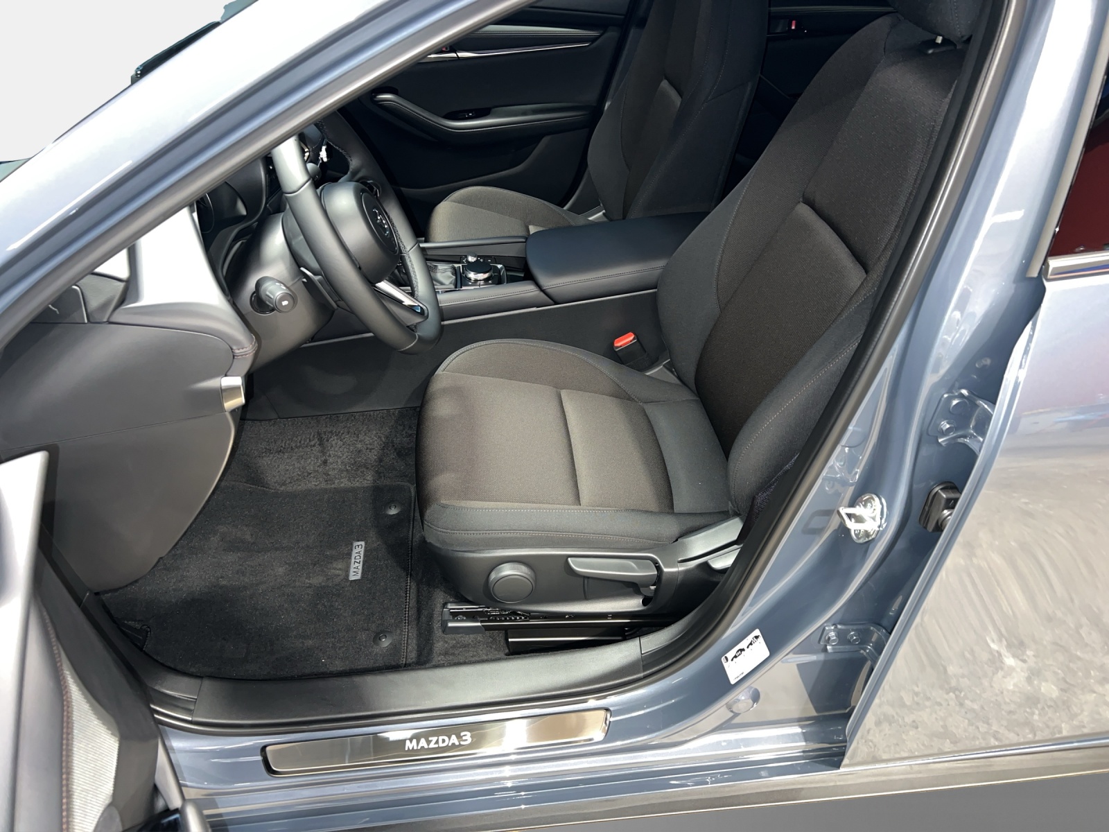 MAZDA 3 2.0/186 Exclusive-Line 4x4-image-8