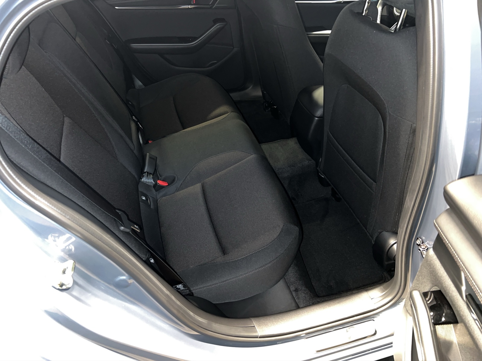 MAZDA 3 2.0/186 Exclusive-Line 4x4-image-9