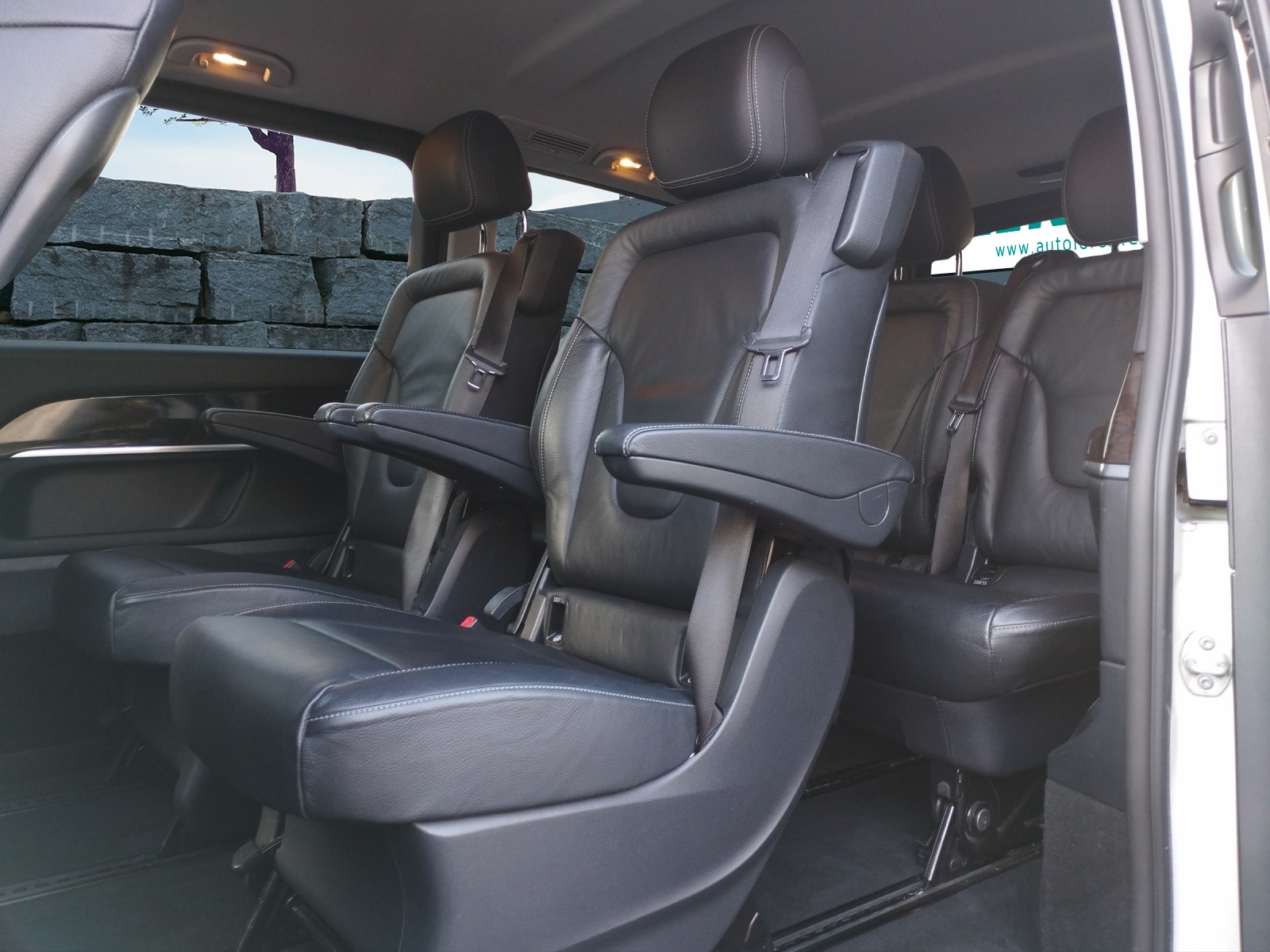 MERCEDES-BENZ V 250 d Avantgarde lang 4Matic 7G-Tronic-image-7