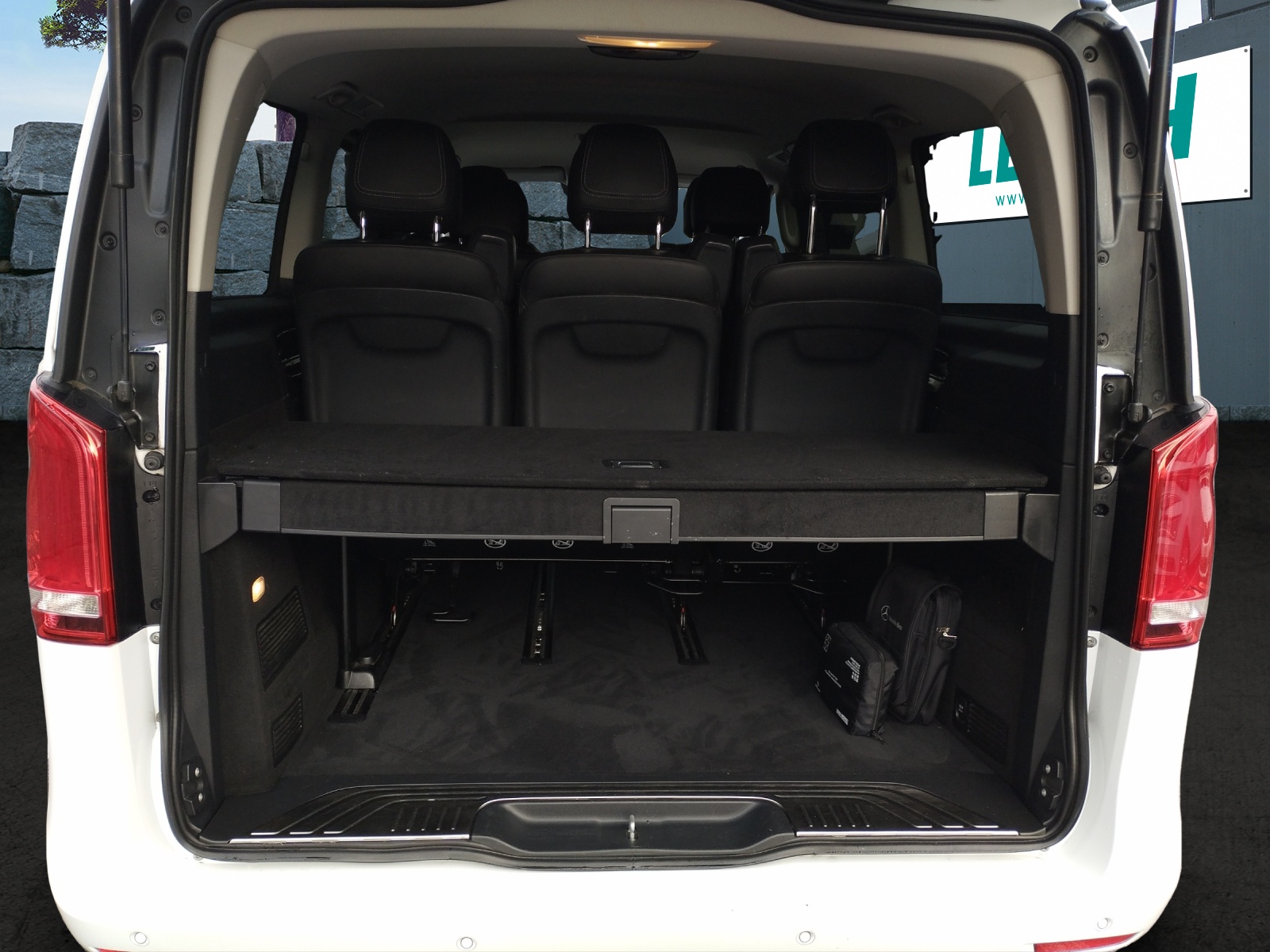MERCEDES-BENZ V 250 d Avantgarde lang 4Matic 7G-Tronic-image-5
