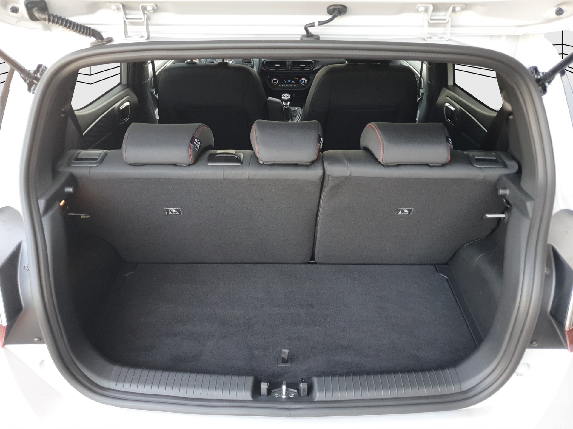 HYUNDAI i10 1.0 T-GDi N-Line Facelift 2025-image-12