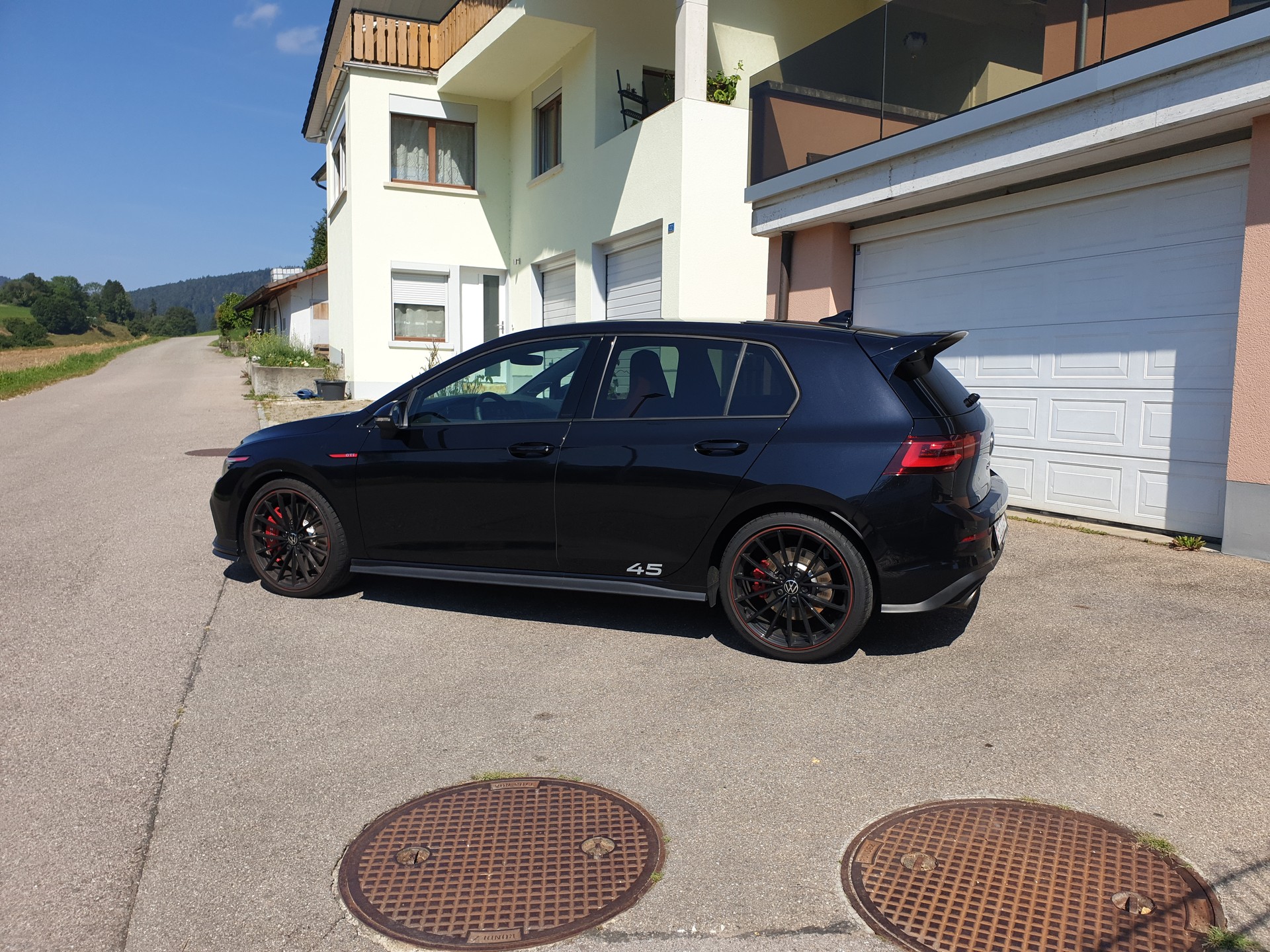 VW Golf 2.0 TSI GTI Clubsport 45 DSG-image-0