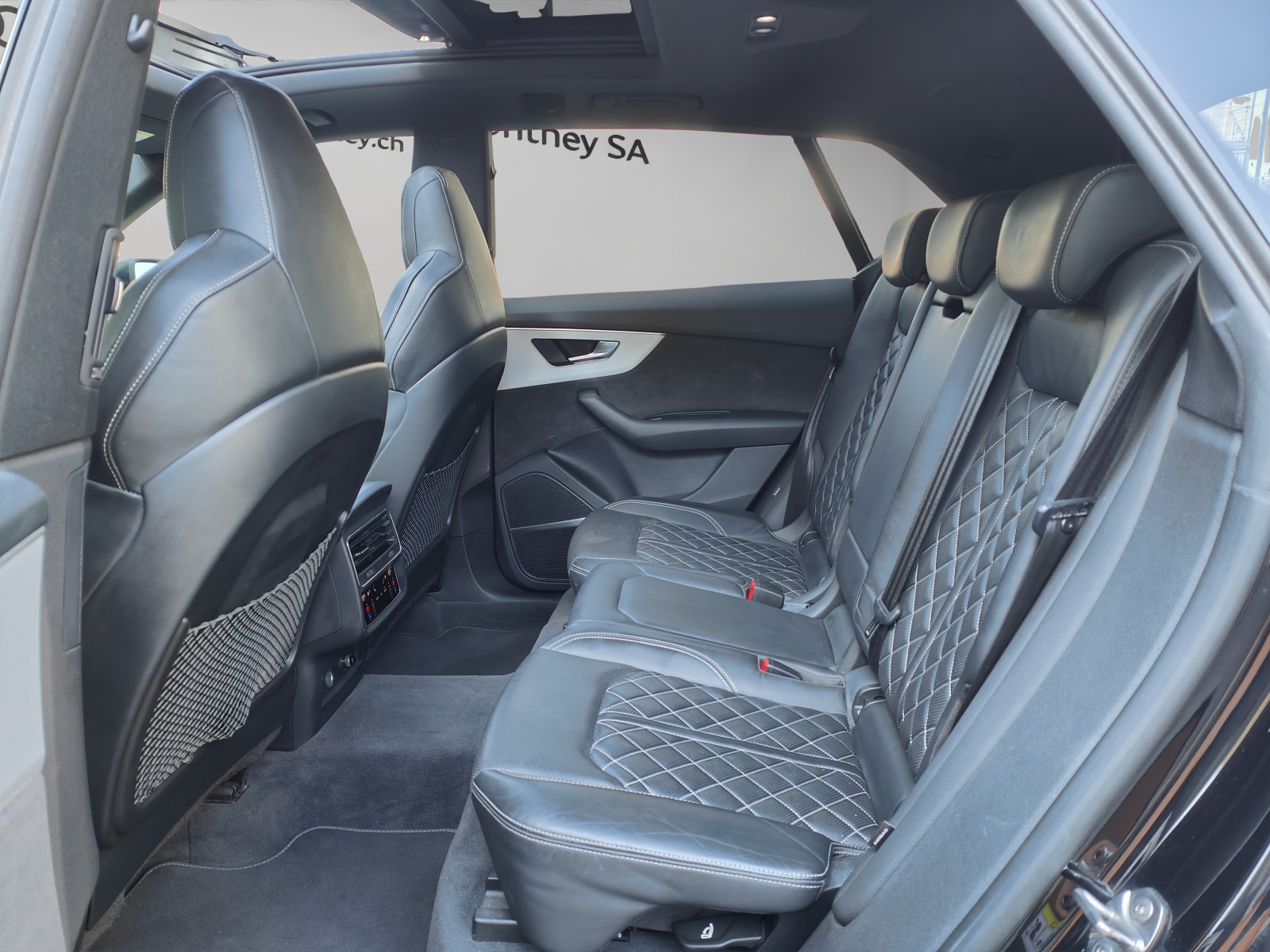 AUDI Q8 50 TDI quattro tiptronic-image-9