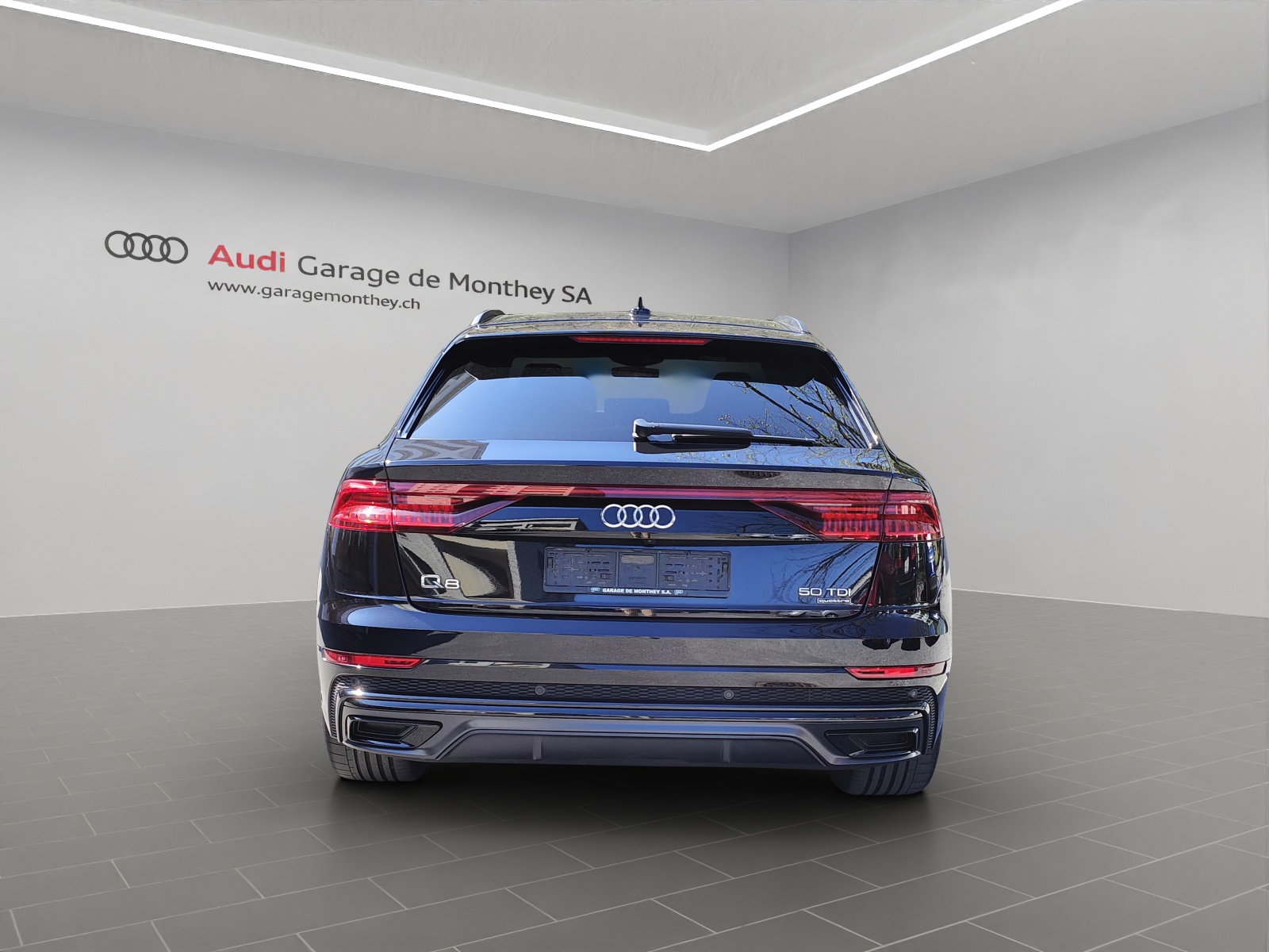 AUDI Q8 50 TDI quattro tiptronic-image-4