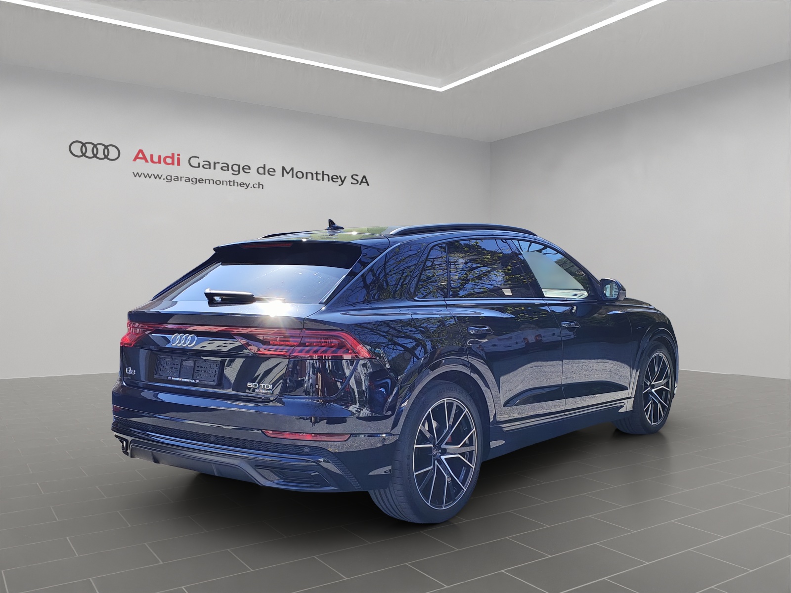 AUDI Q8 50 TDI quattro tiptronic-image-3