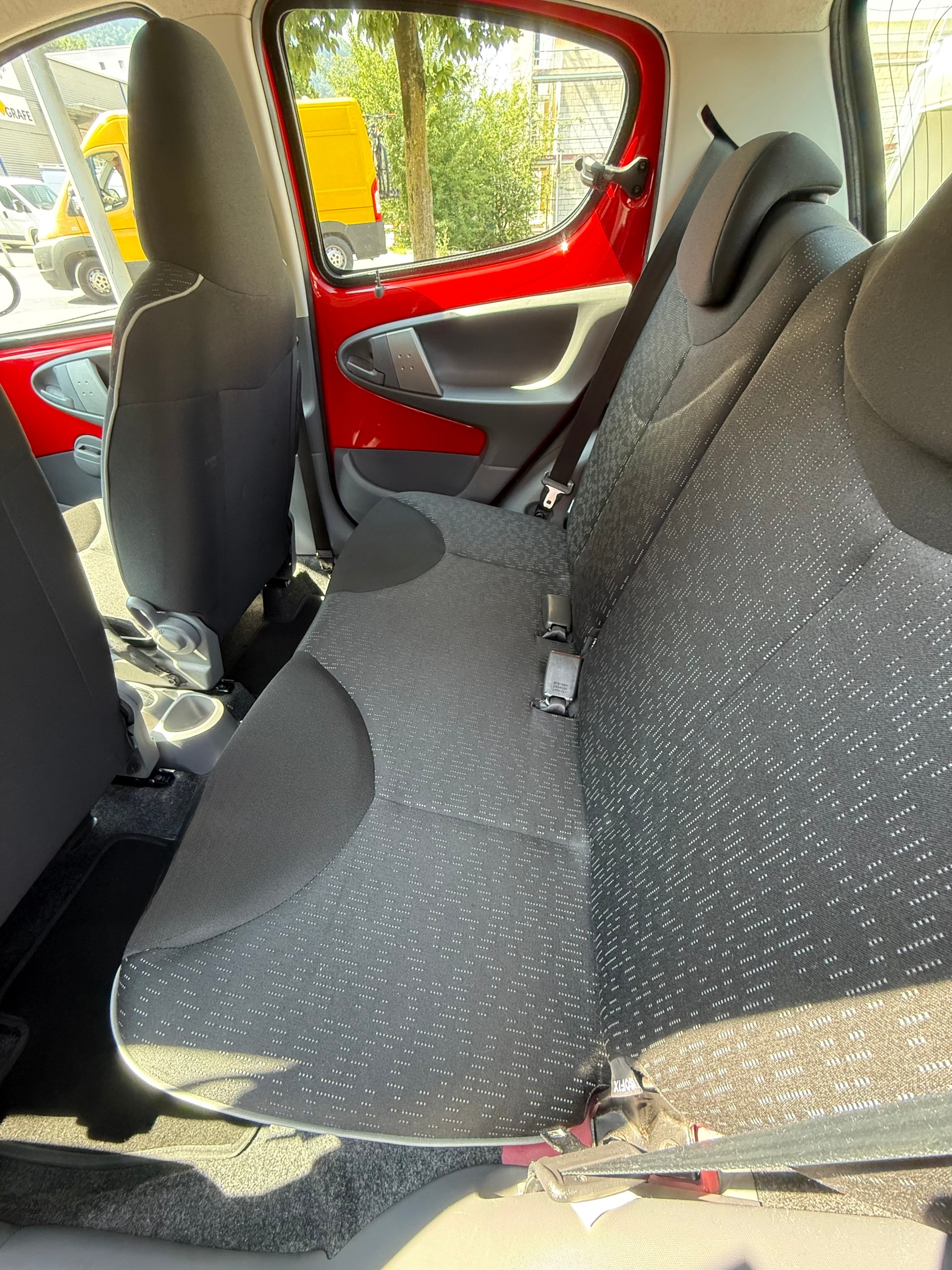 PEUGEOT 107 1.0 Trendy BMP5 CH FAHRZEUG-image-15