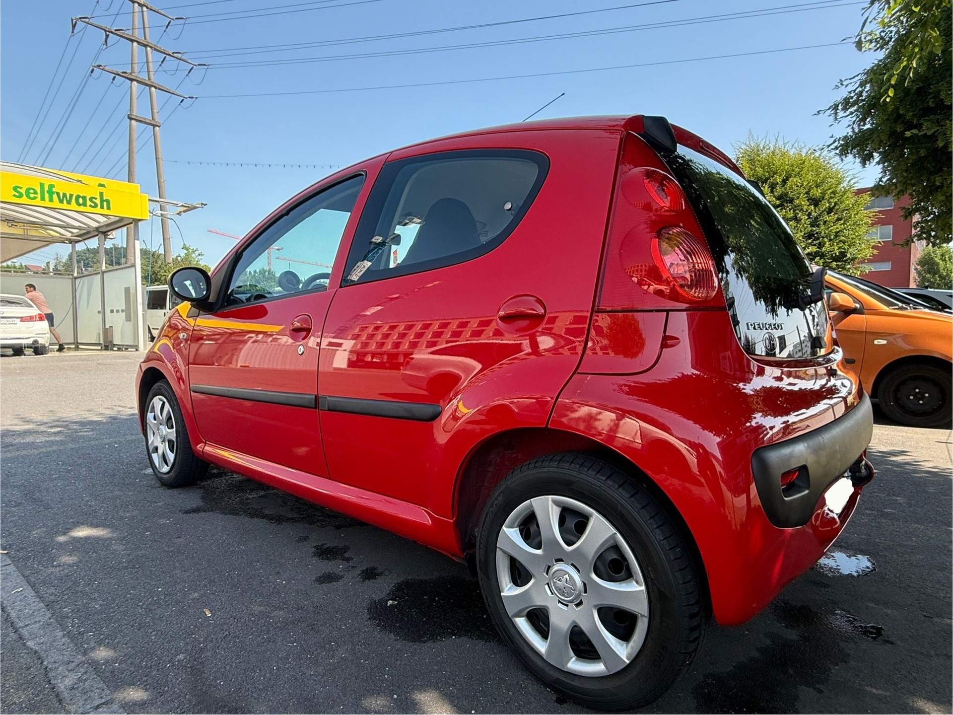 PEUGEOT 107 1.0 Trendy BMP5 CH FAHRZEUG-image-8