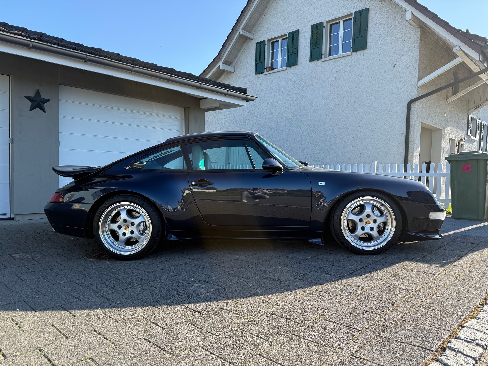 PORSCHE 911 (C4) RS Style-image-1