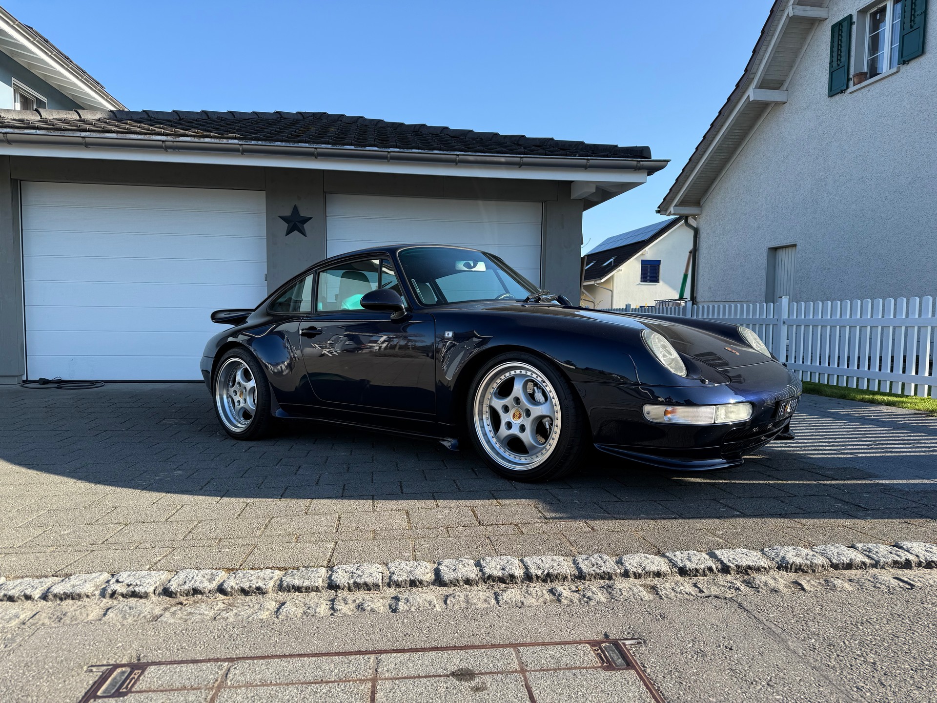 PORSCHE 911 (C4) RS Style-image-0