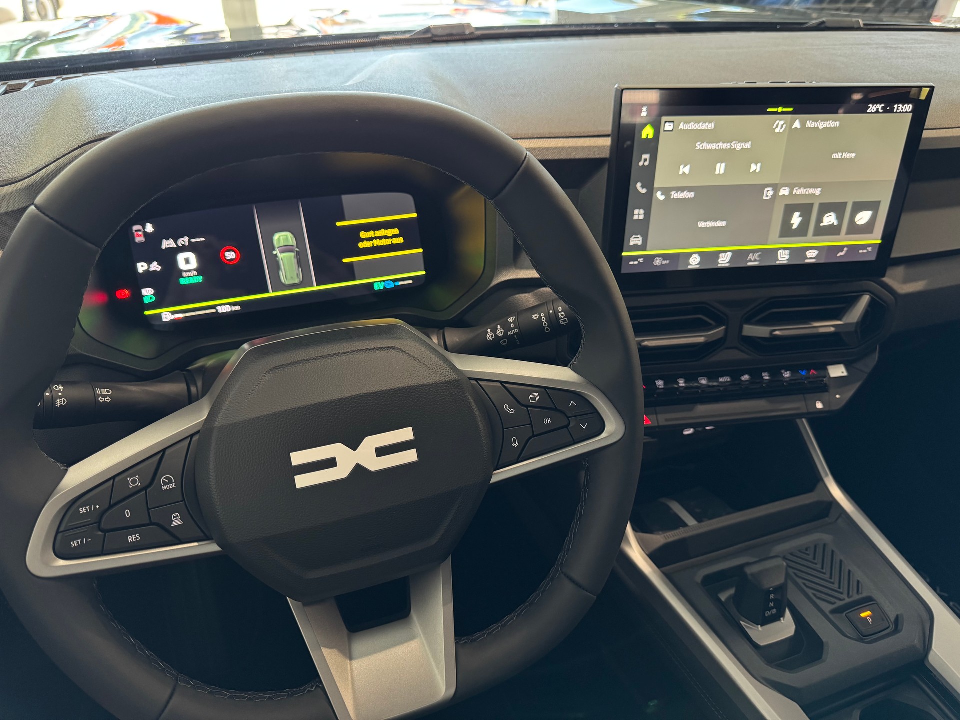 DACIA BIGSTER journey hybrid 155-image-13