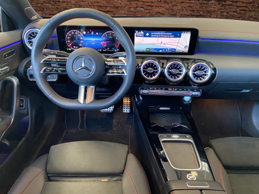 MERCEDES-BENZ CLA SB 250 8G-DCT 4M-image-10