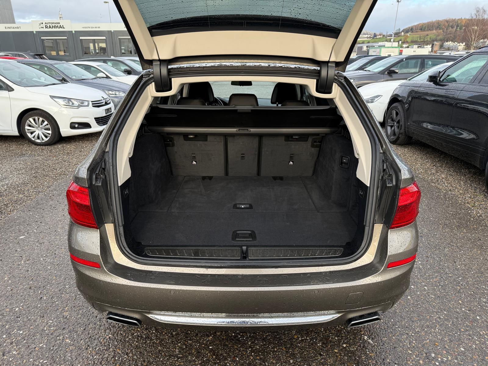 BMW 540d xDrive Touring-image-24