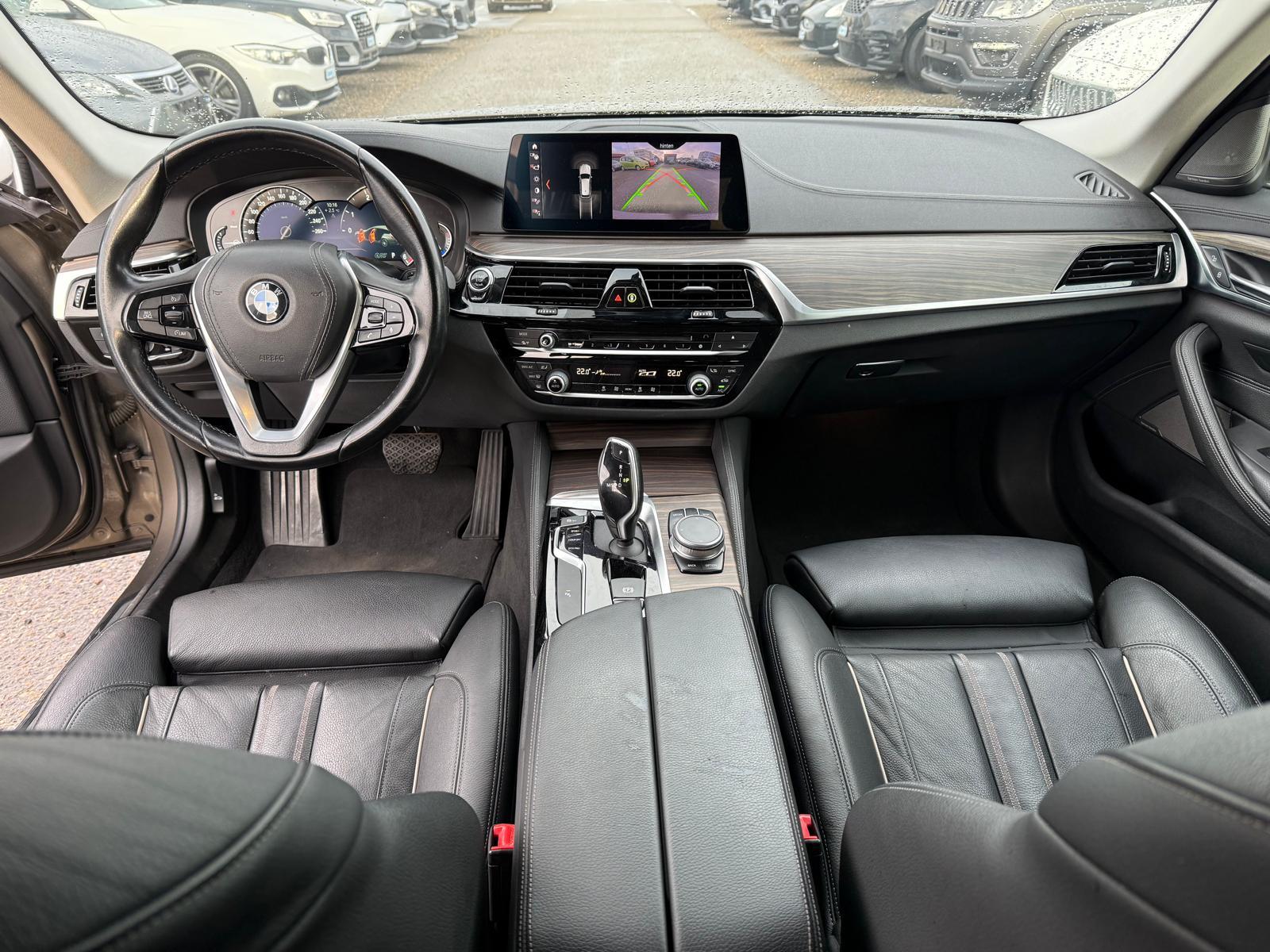 BMW 540d xDrive Touring-image-11