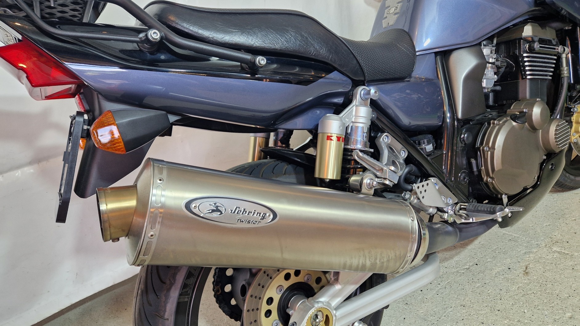 KAWASAKI ZRX 1200 S-image-10
