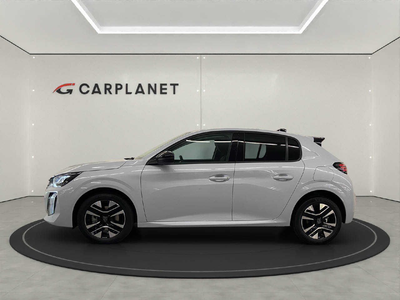 PEUGEOT 208 1.2 Hybrid Allure Premium-image-1