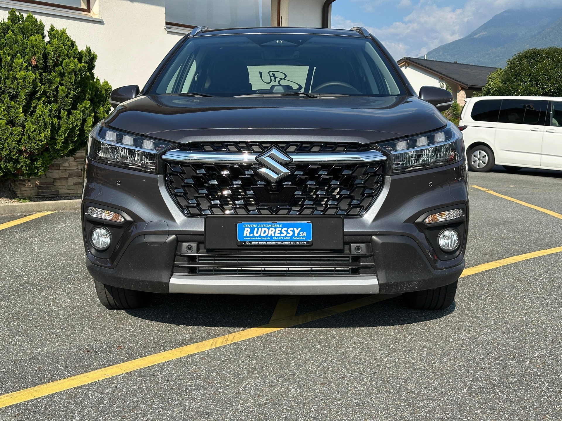 SUZUKI S-Cross 1.4 16V Compact+ MHD 4WD-image-7