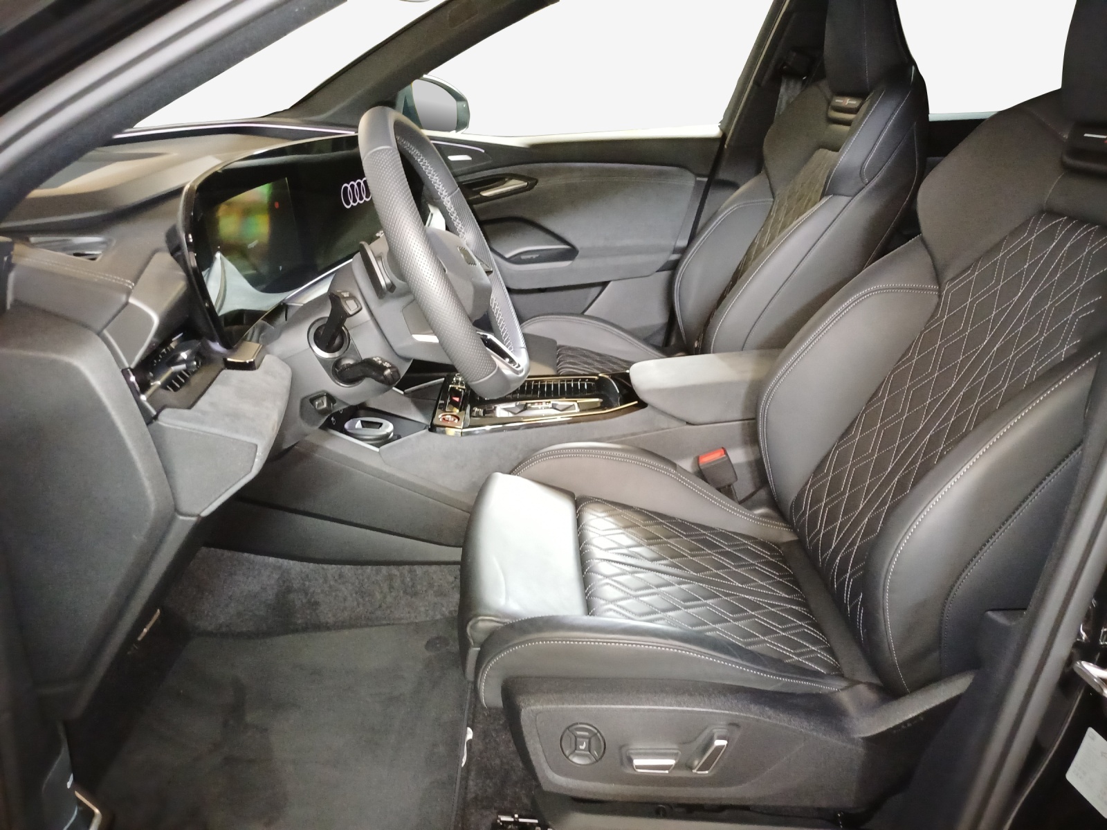 AUDI SQ6 e-tron quattro-image-8