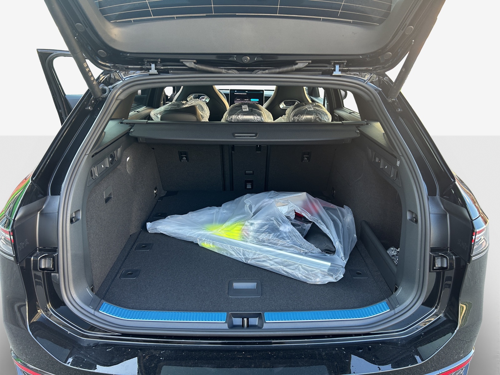 VW Passat Variant 2.0 TDI evo R-Line DSG-image-12